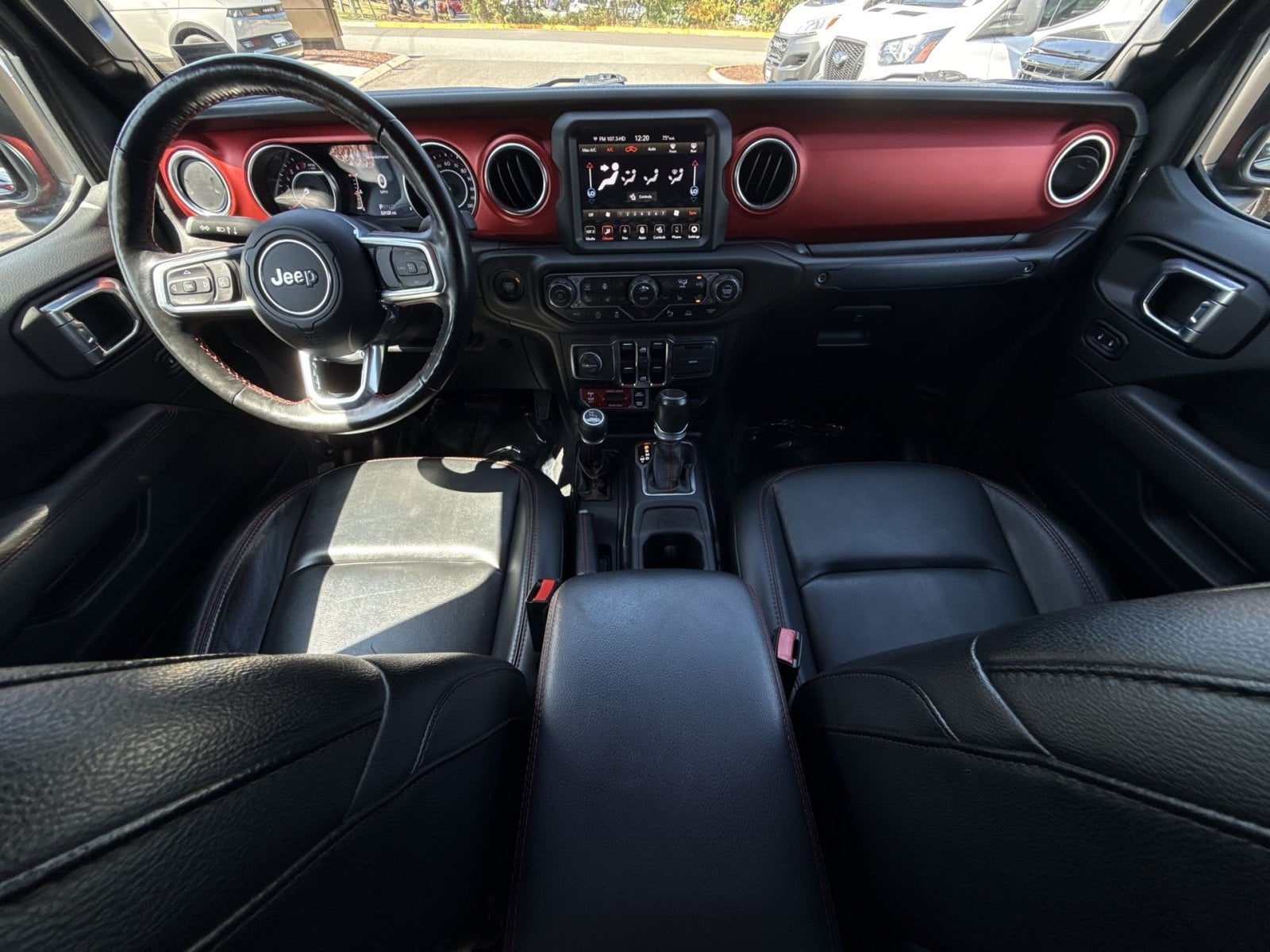 Photo 18