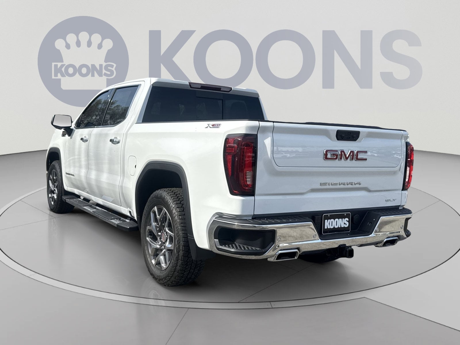 2026 GMC Sierra 1500 SLT - Photo 3