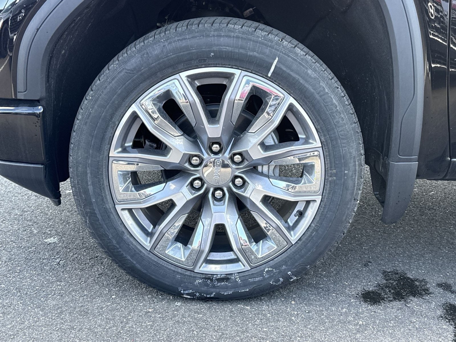 2026 GMC Sierra 1500 Denali - Photo 9
