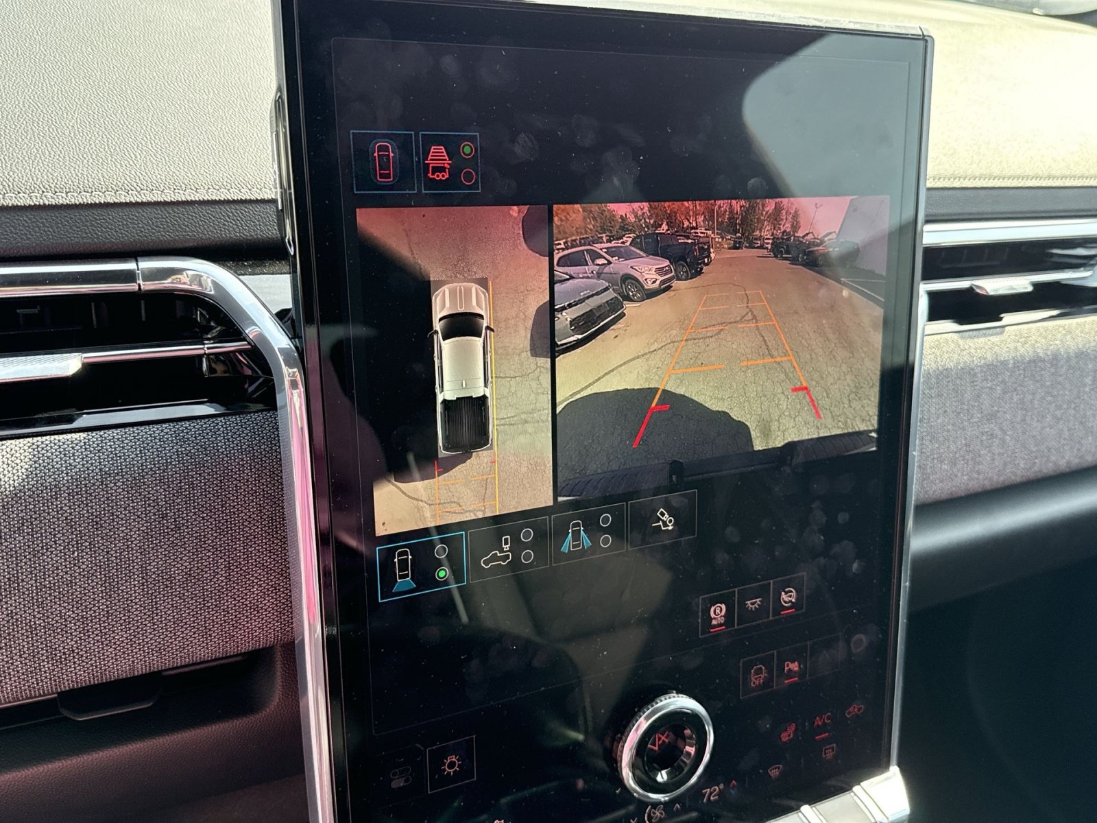 2026 GMC Sierra EV Elevation - Photo 13