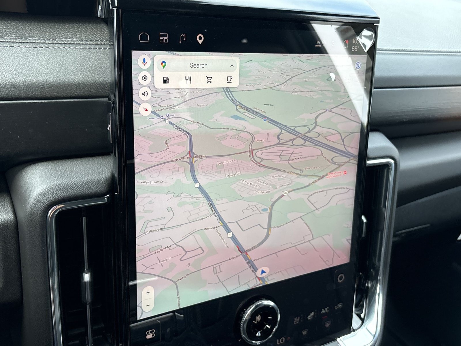 2026 GMC Yukon XL Denali - Photo 17