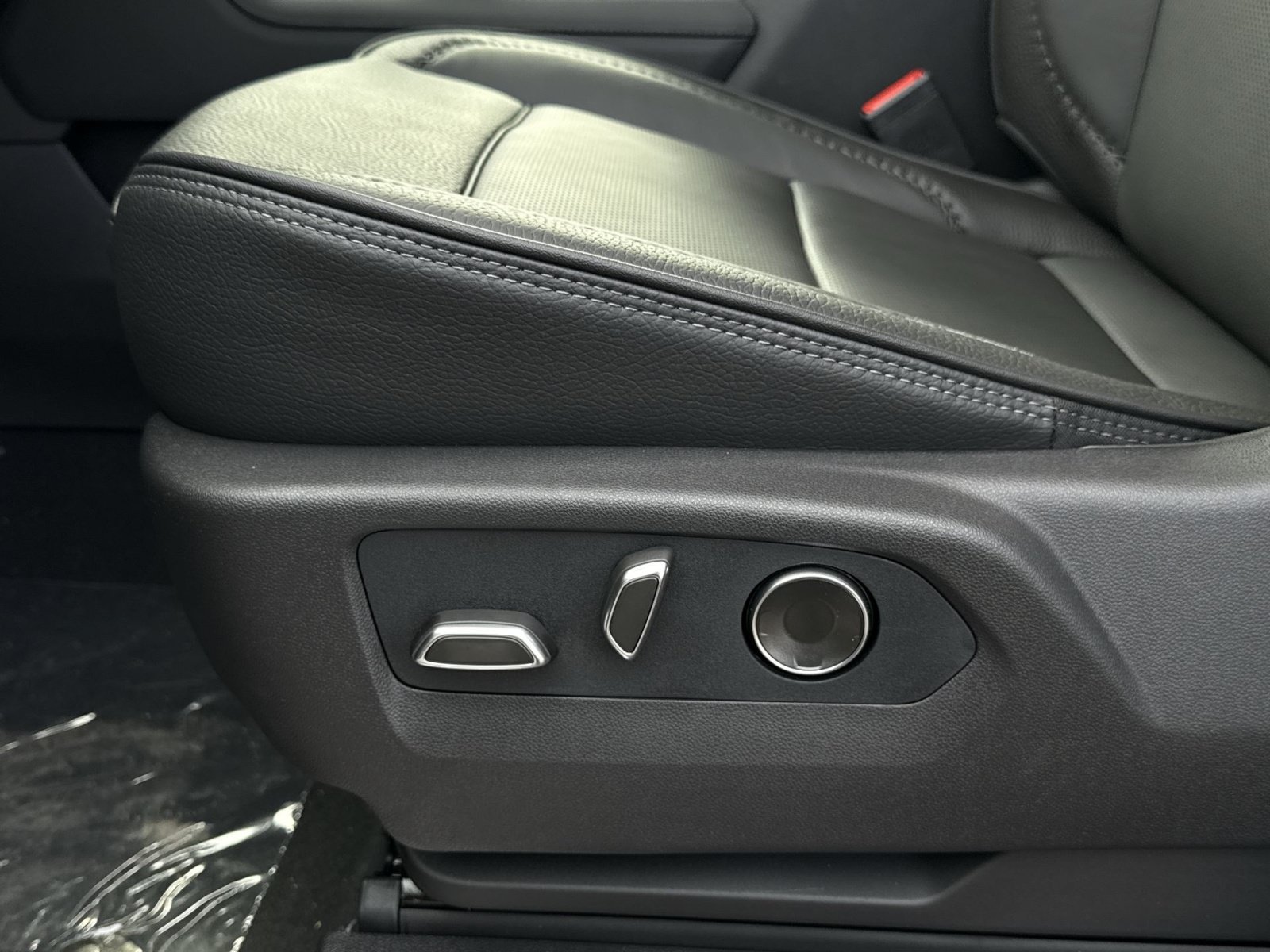 2026 GMC Sierra 1500 Denali - Photo 11