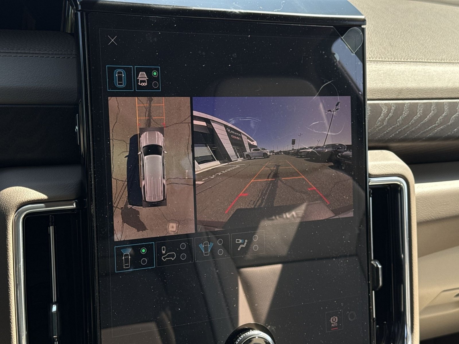 2026 GMC Yukon XL Denali - Photo 15