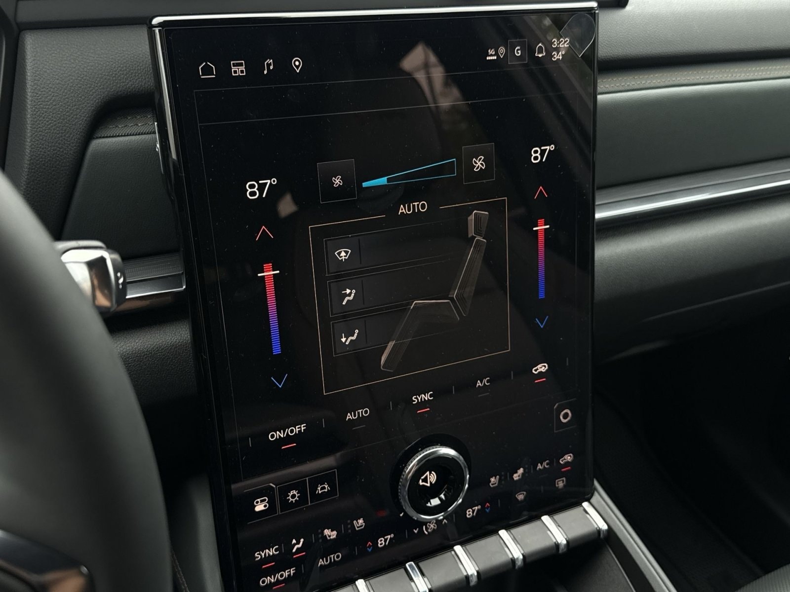 2026 GMC Terrain AT4 - Photo 17