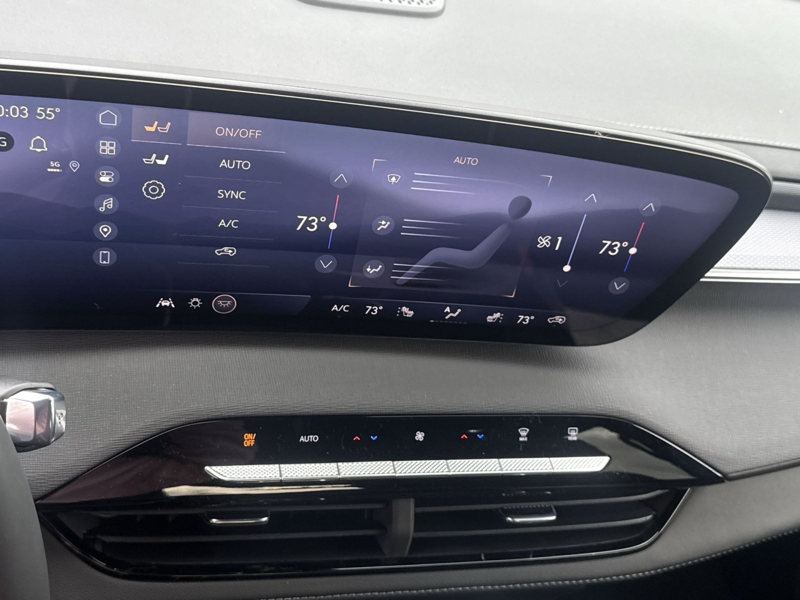 2026 Buick Enclave Sport Touring - Photo 17