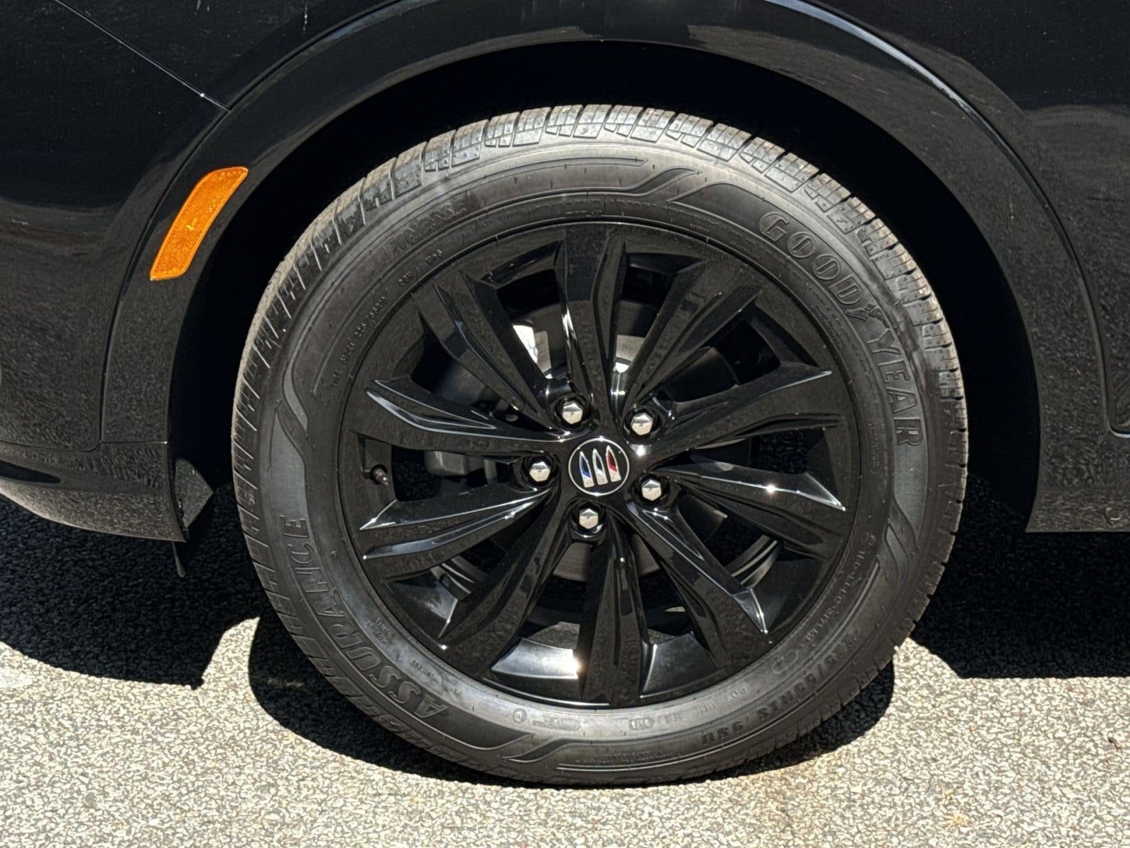 2026 Buick Envista Sport Touring - Photo 9