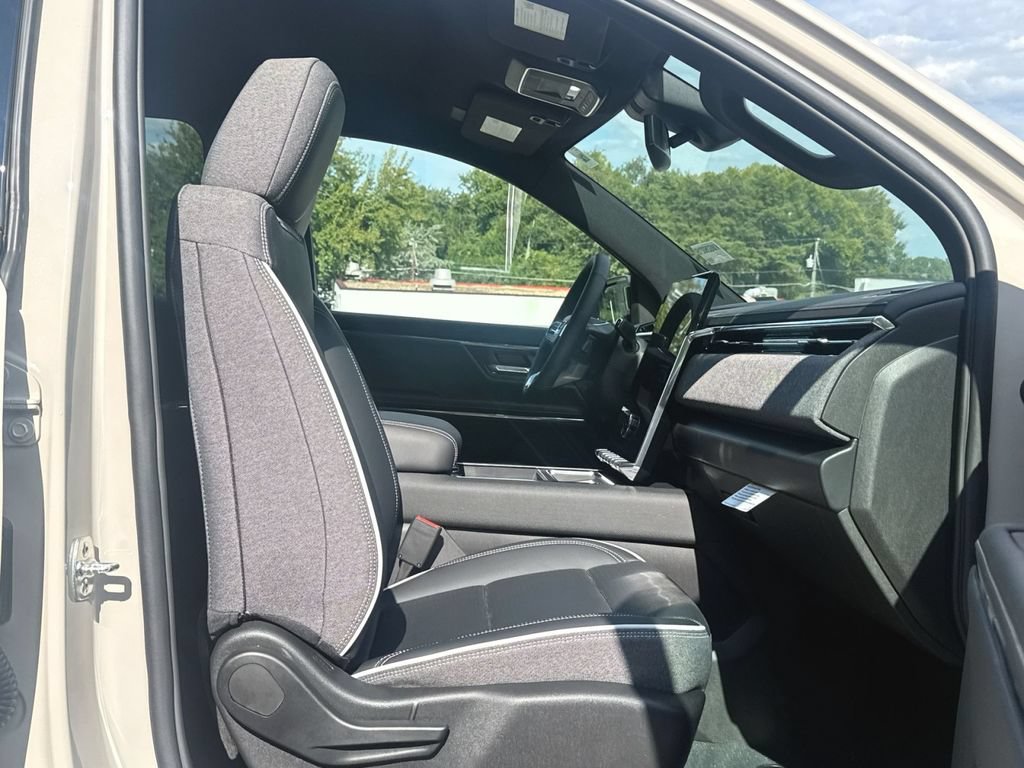 2026 GMC Sierra EV Elevation - Photo 23
