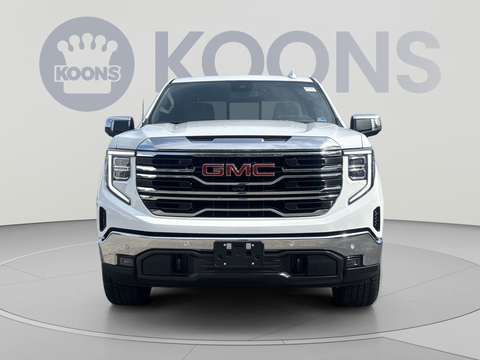 2026 GMC Sierra 1500 SLT - Photo 8