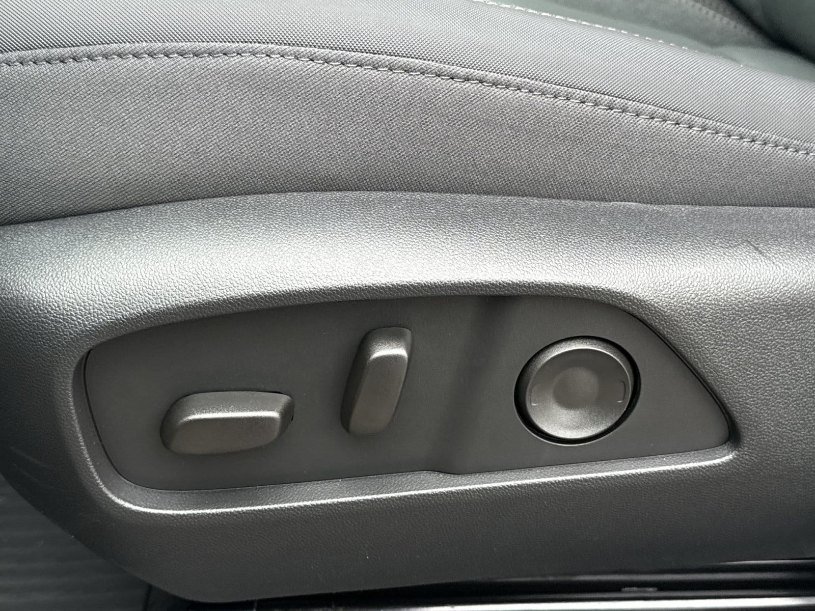 2026 GMC Terrain AT4 - Photo 10