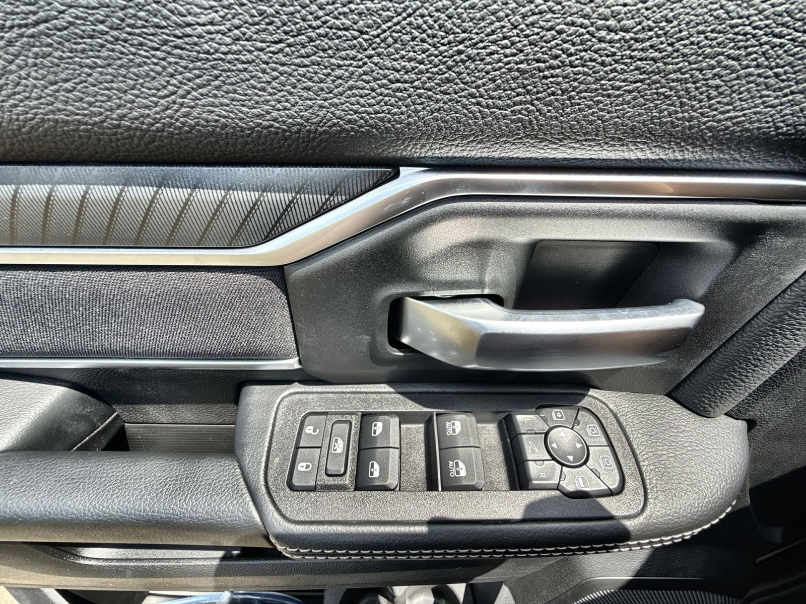 2025 RAM 2500 Big Horn - Photo 15