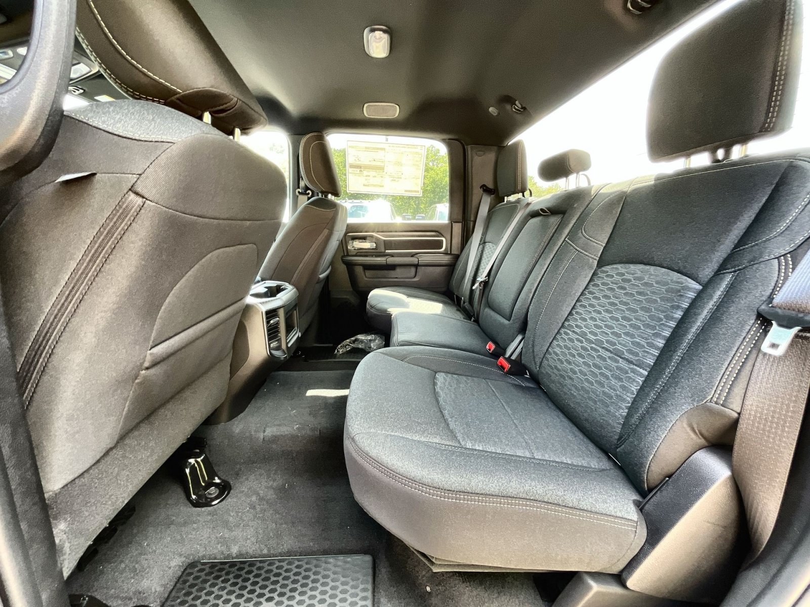 2025 RAM 2500 Big Horn - Photo 24
