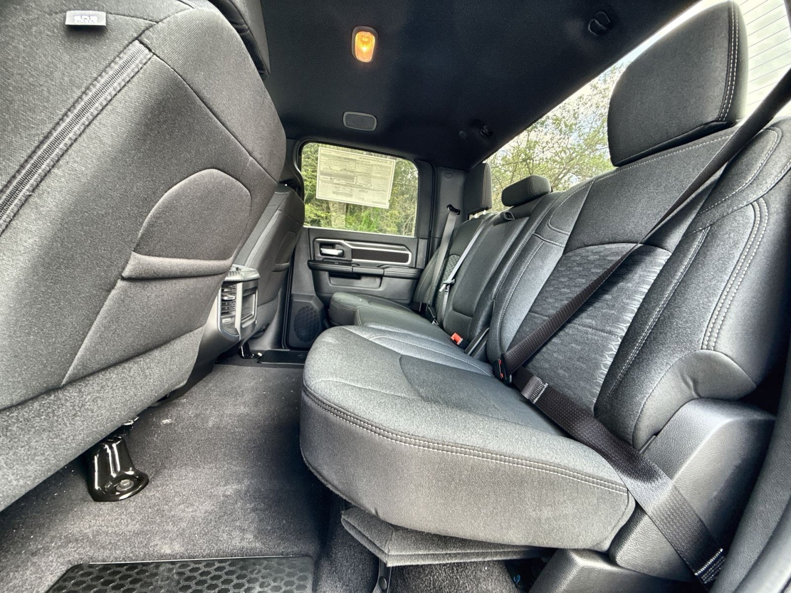 2025 RAM 2500 Big Horn - Photo 24