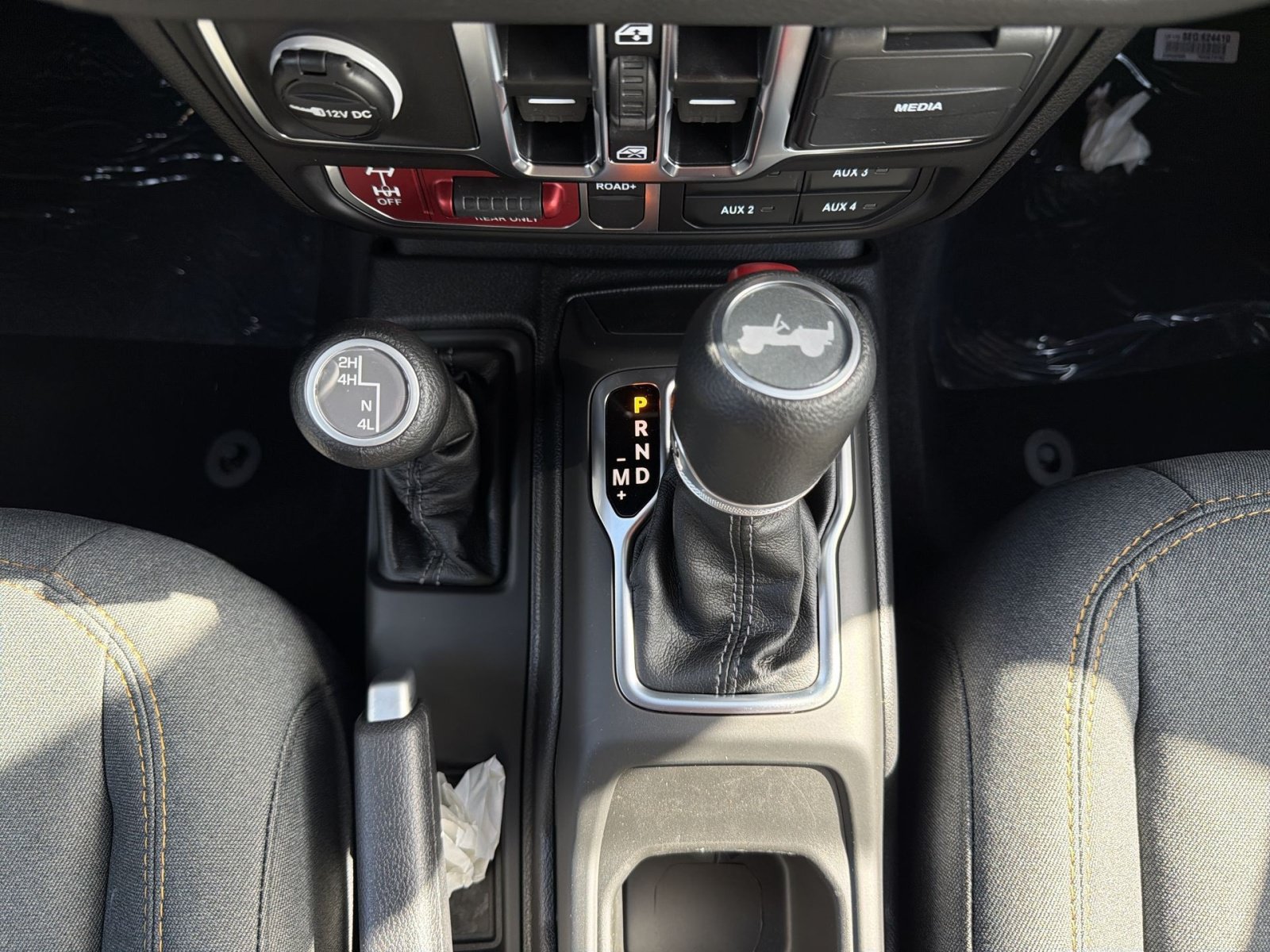 2025 Jeep Wrangler 4-Door Willys - Photo 21