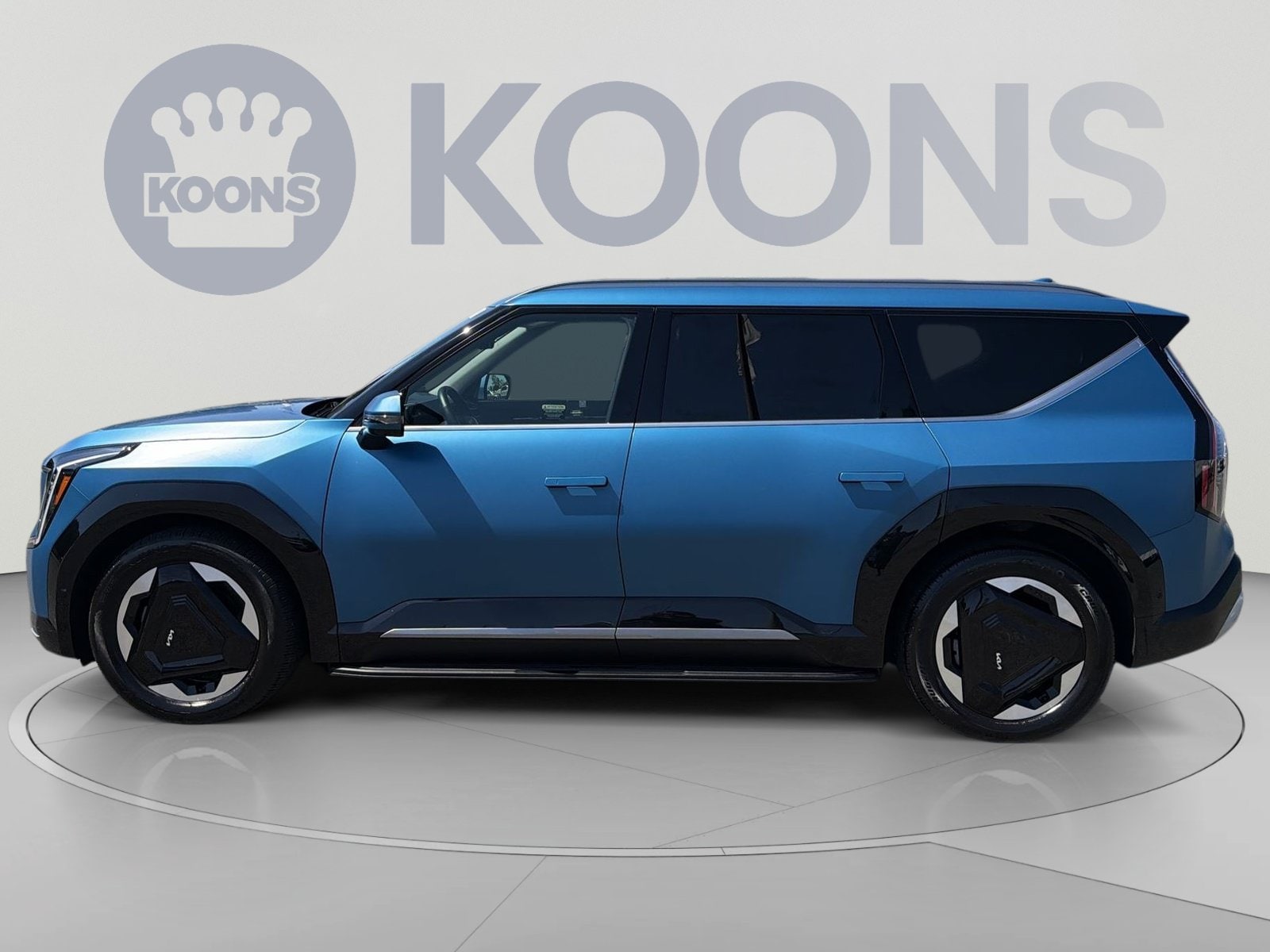 Used 2024 Kia EV9 Land with VIN KNDADFS58R6028546 for sale in Vienna, VA
