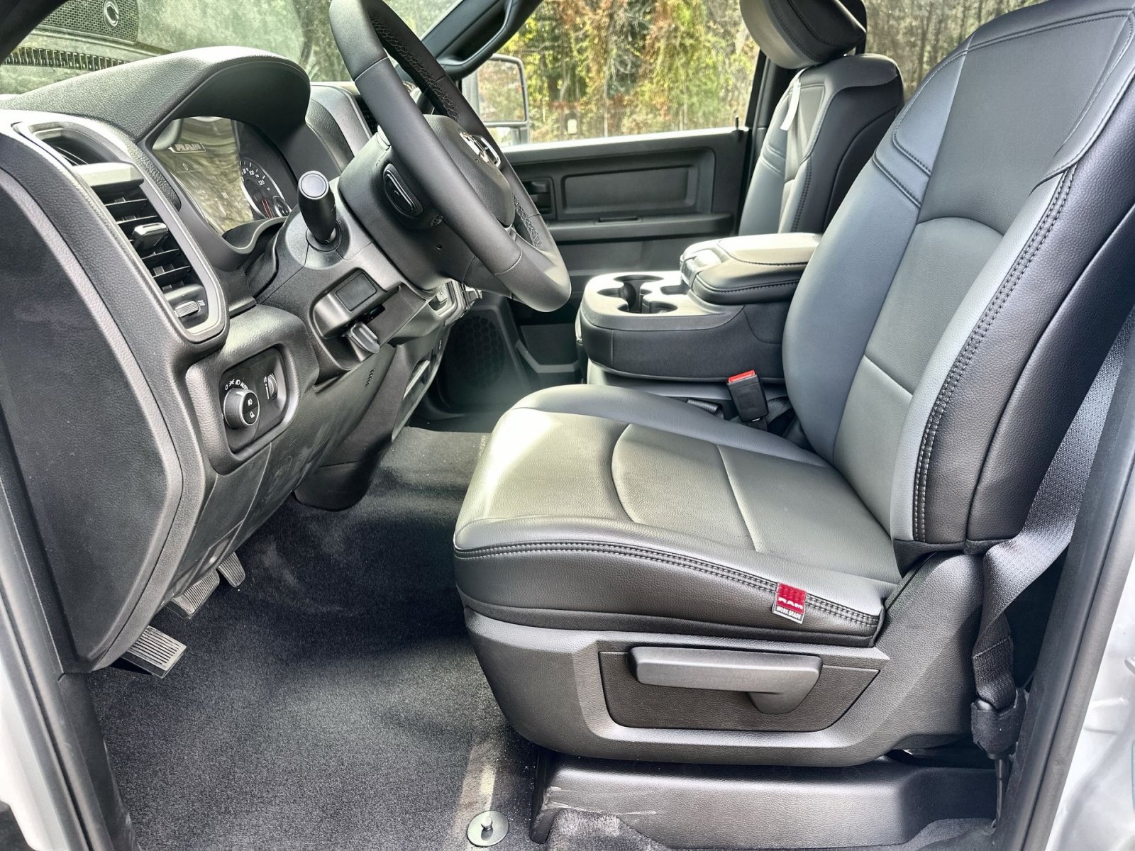 2026 RAM 2500 Tradesman - Photo 13