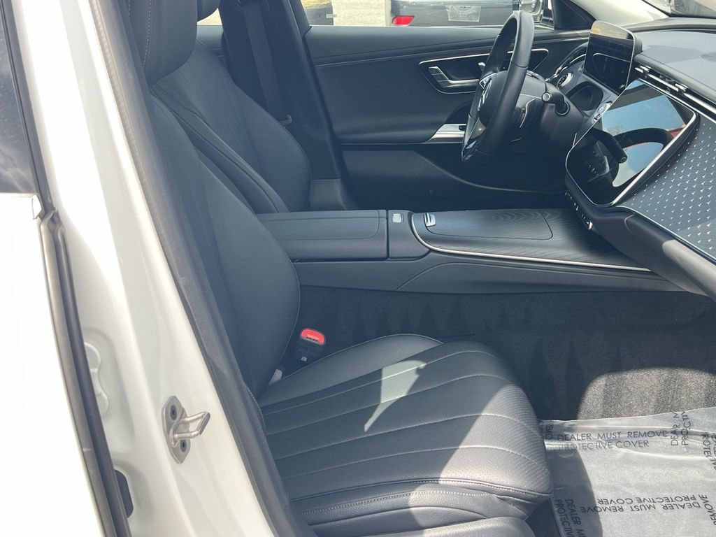 2025 Mercedes-Benz E-Class E450 - Photo 29