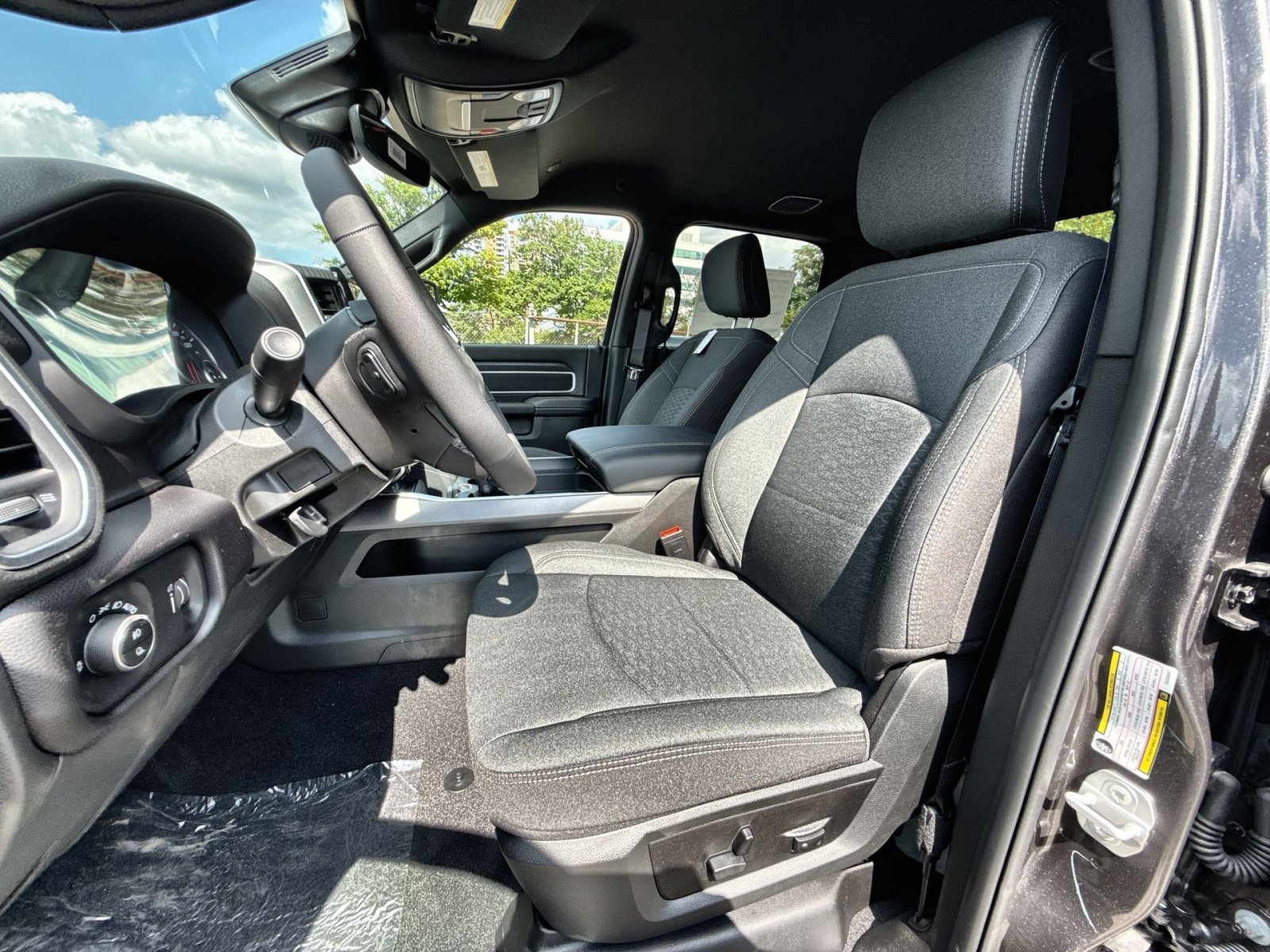 2025 RAM 2500 Big Horn - Photo 12