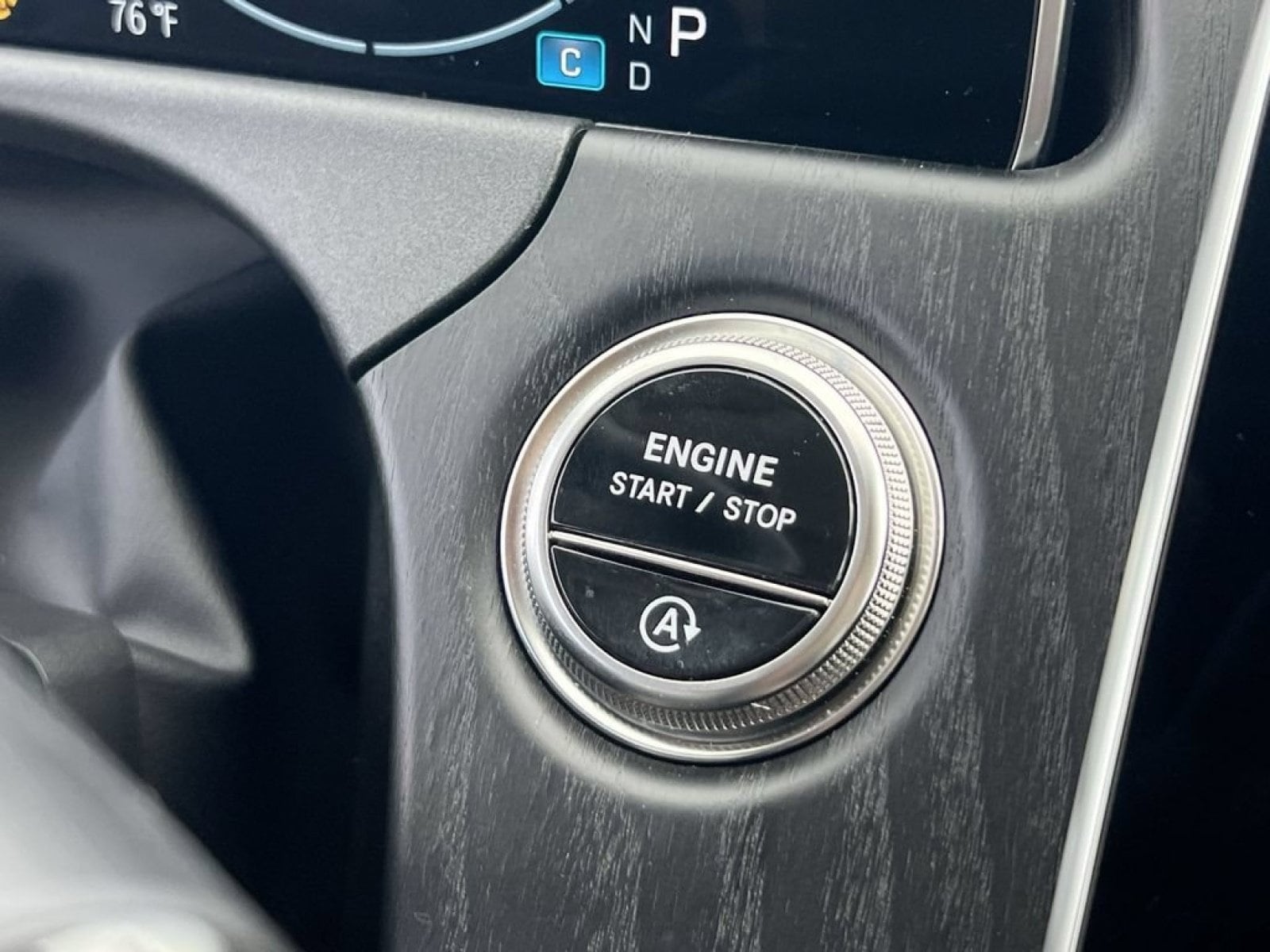 2025 Mercedes-Benz E-Class E450 - Photo 36