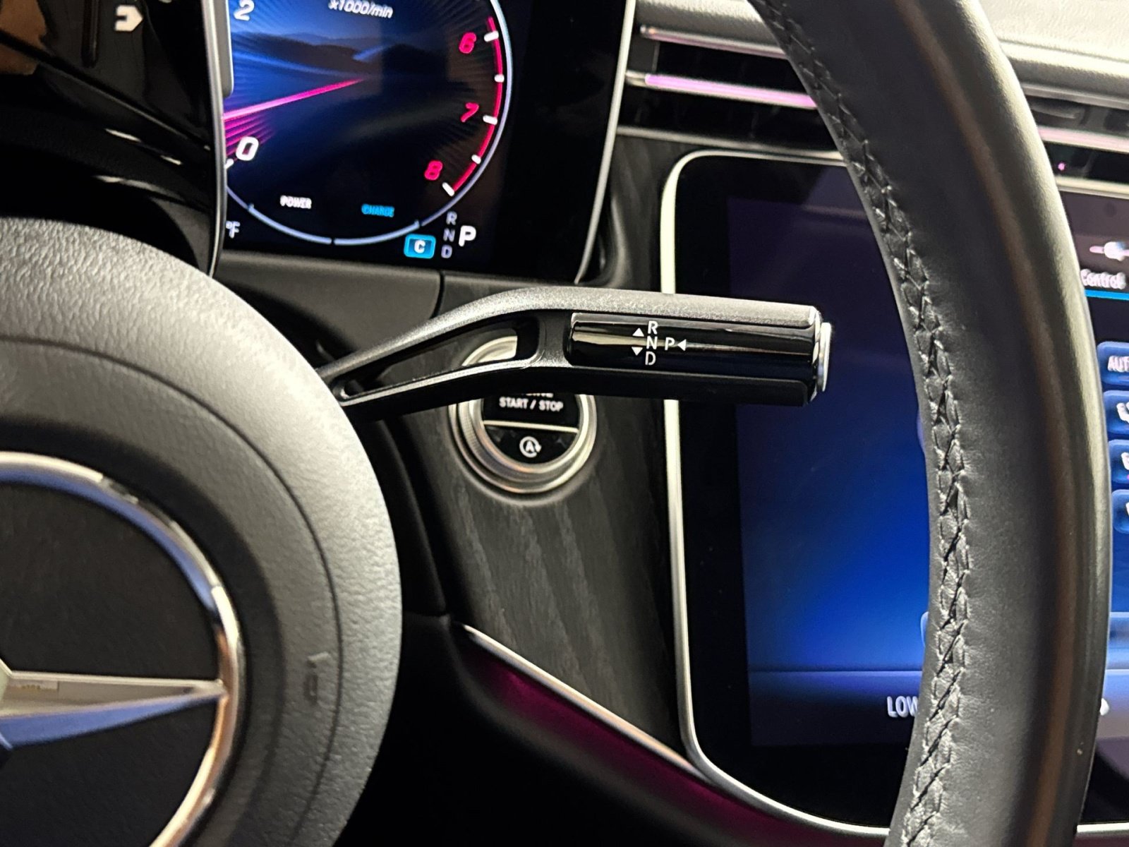 2025 Mercedes-Benz E-Class E450 - Photo 22