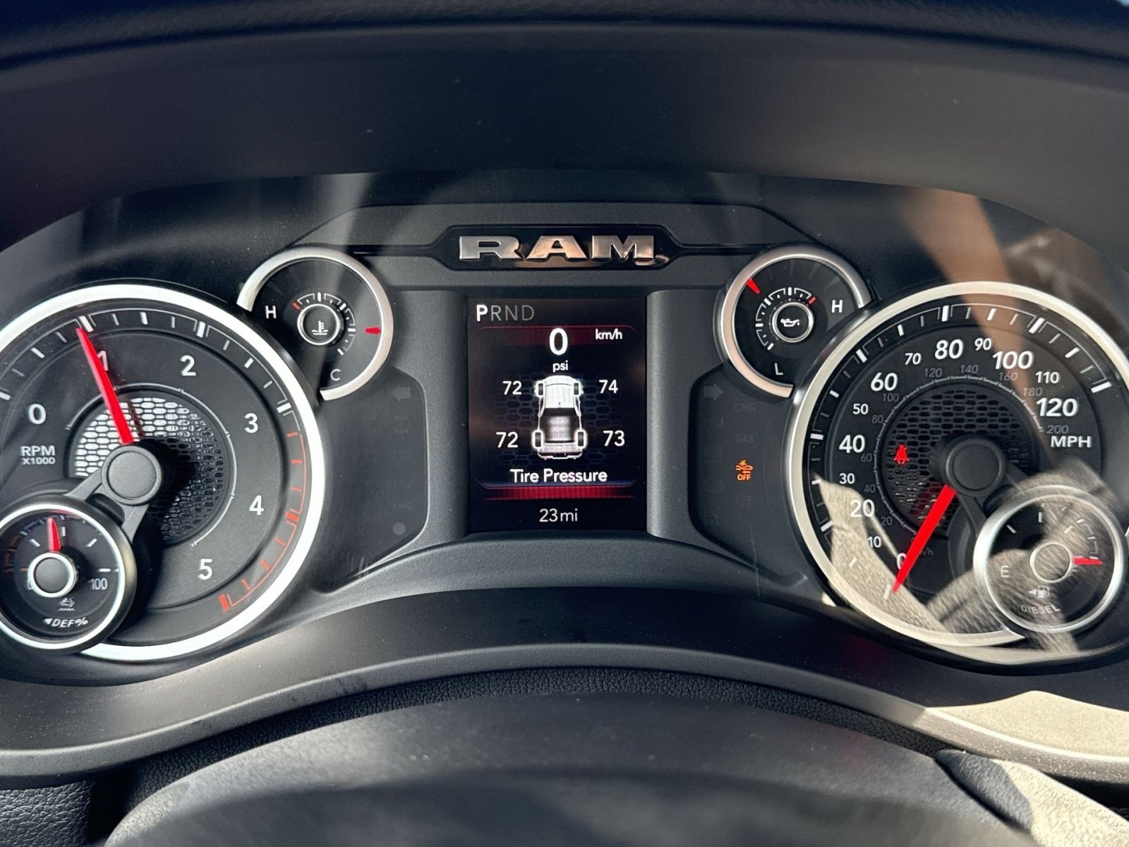 2025 RAM 2500 Big Horn - Photo 17