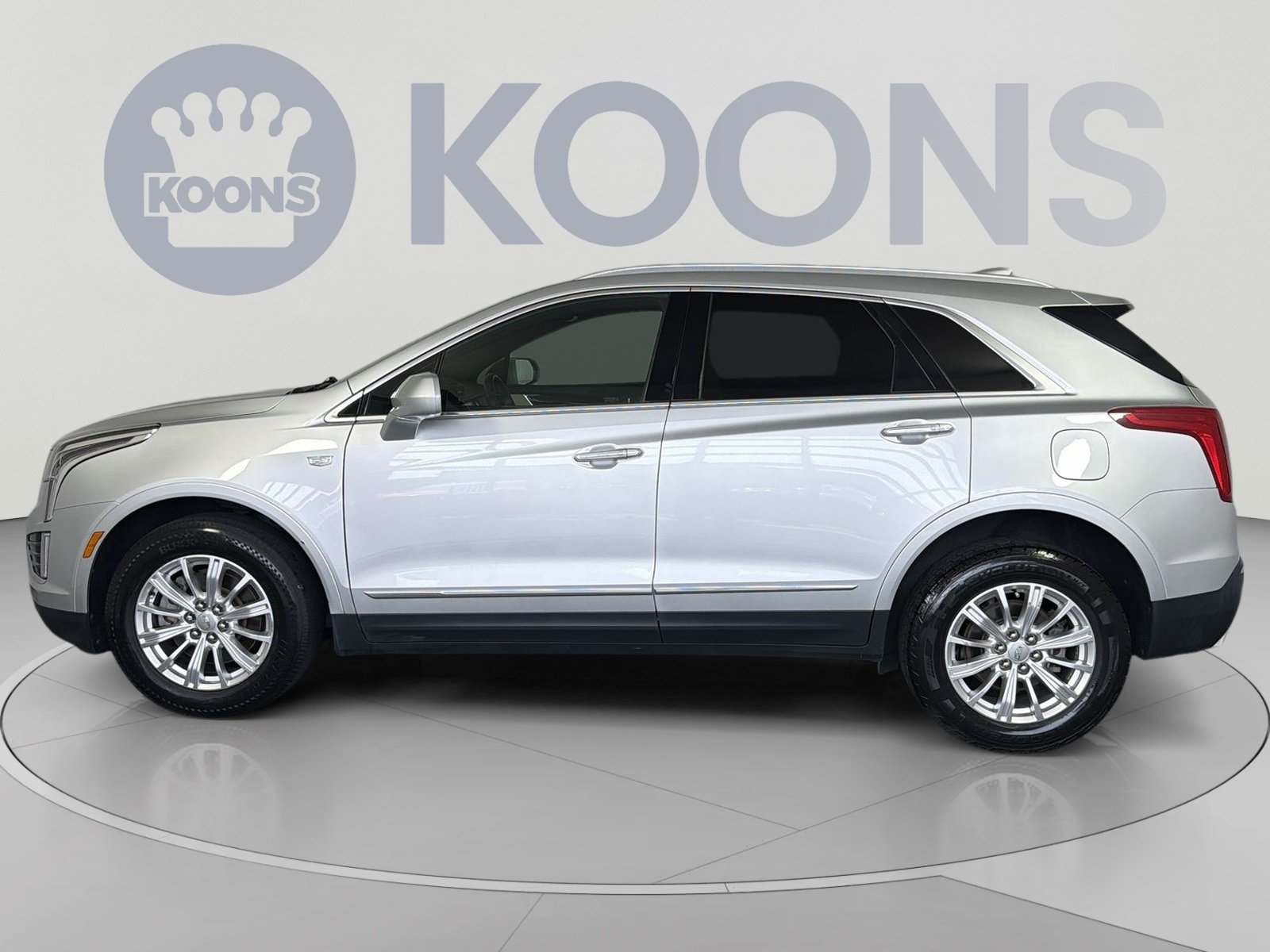 Used 2017 Cadillac XT5 Base with VIN 1GYKNARSXHZ239979 for sale in Vienna, VA