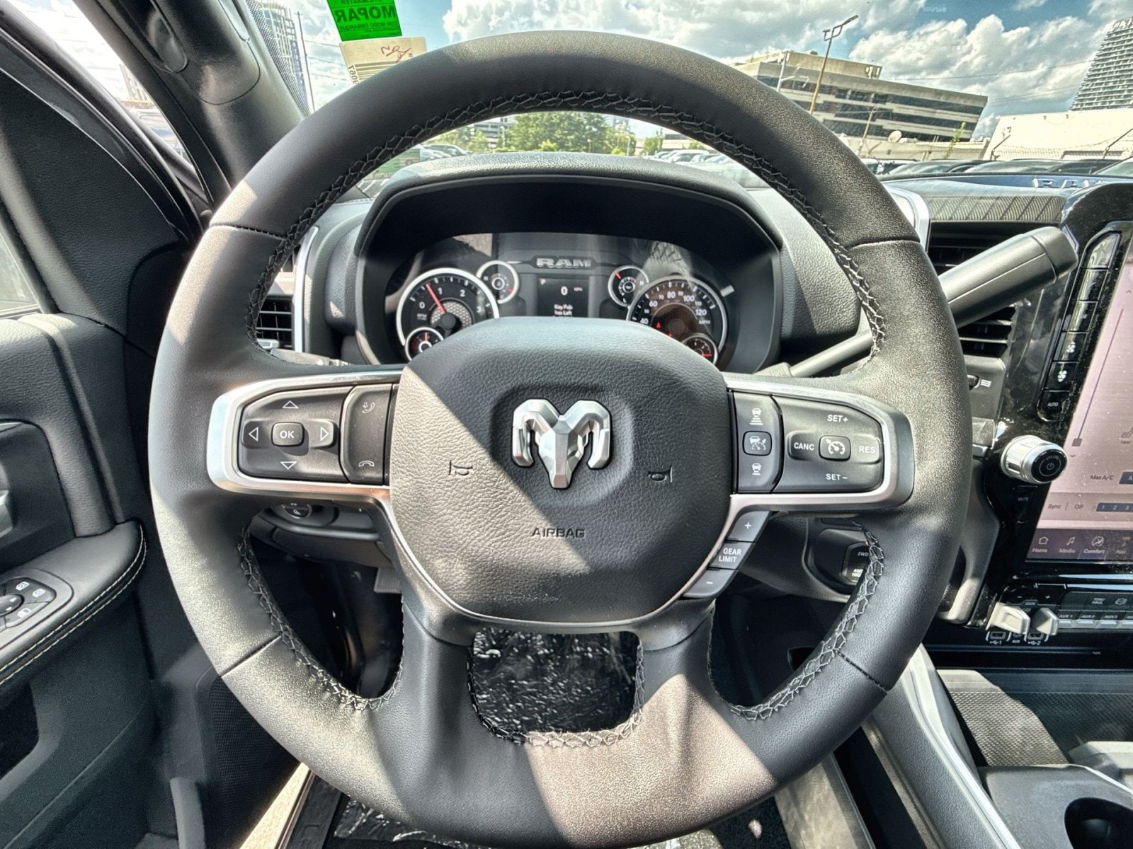 2025 RAM 2500 Big Horn - Photo 15