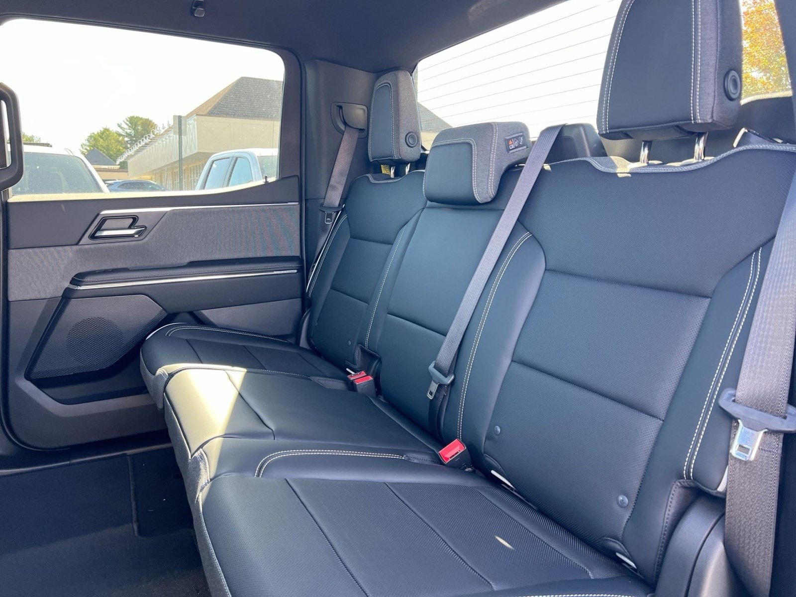 2026 GMC Sierra EV Elevation - Photo 18