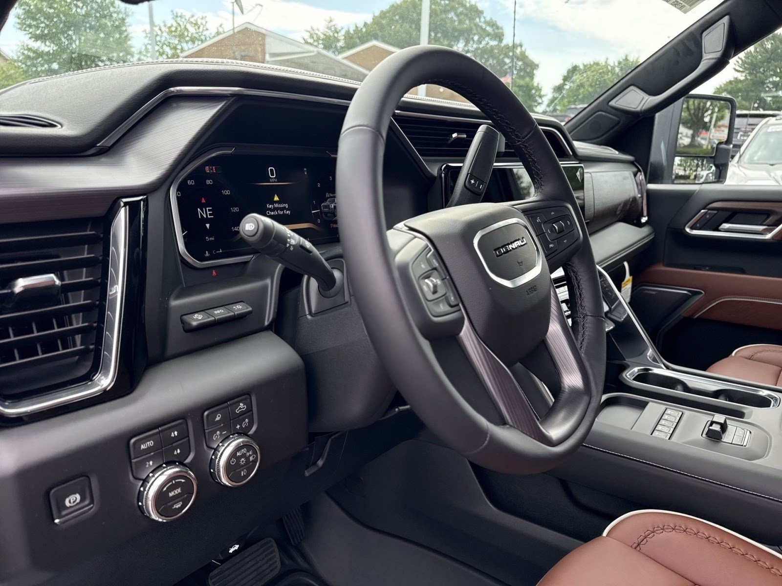 2026 GMC Sierra 2500HD Denali Ultimate - Photo 10
