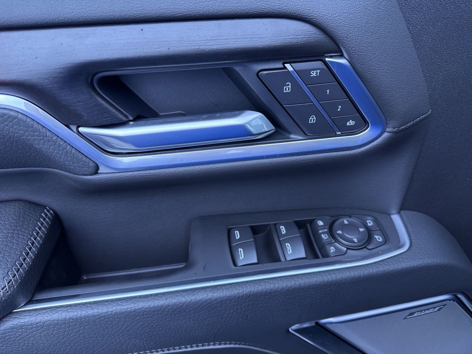 2026 GMC Sierra 2500HD Denali - Photo 9