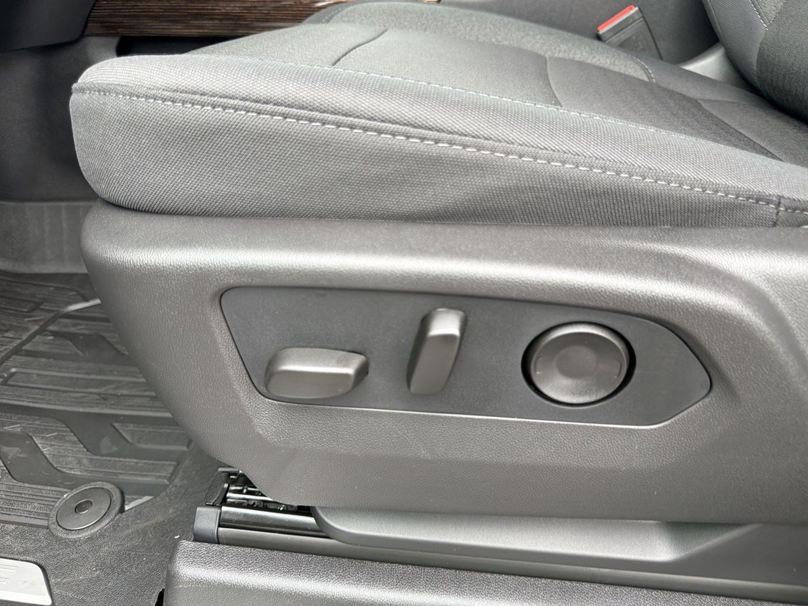 2026 GMC Sierra 1500 Elevation - Photo 8