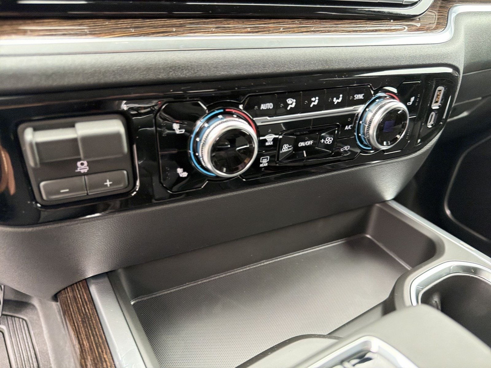 2026 GMC Sierra 1500 Elevation - Photo 12