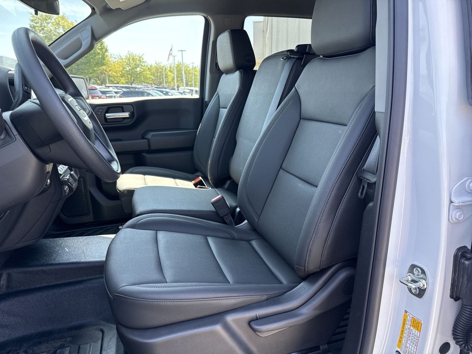 2026 GMC Sierra 1500 Pro - Photo 8
