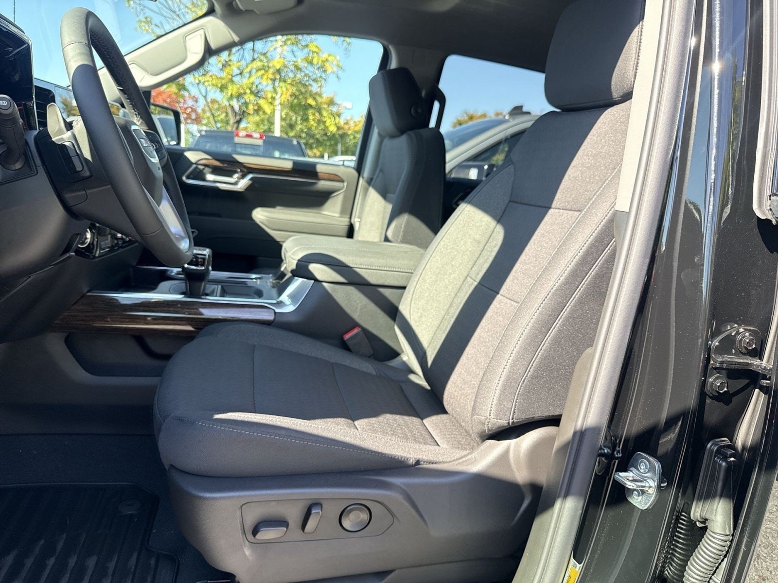 2026 GMC Sierra 1500 Elevation - Photo 7