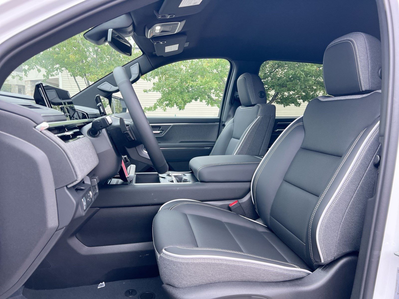 2026 GMC Sierra EV Elevation - Photo 9