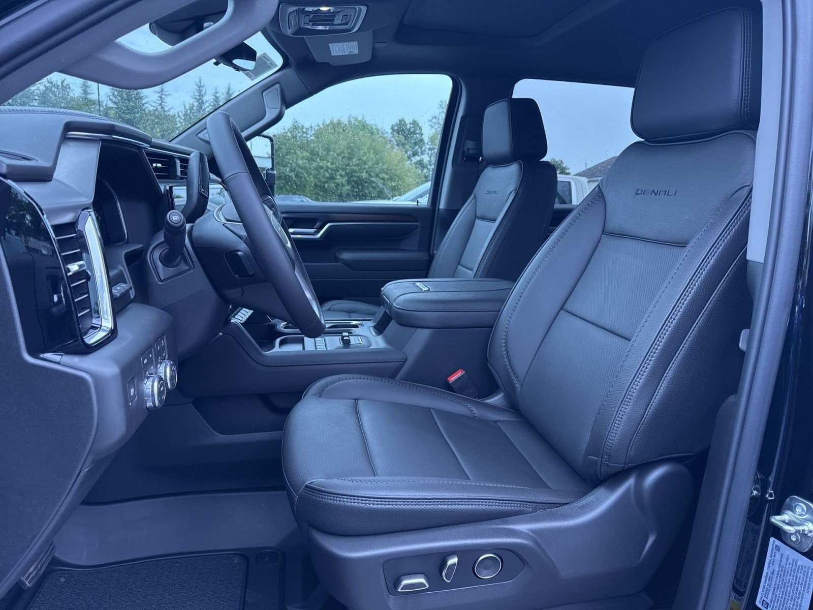 2026 GMC Sierra 2500HD Denali - Photo 7