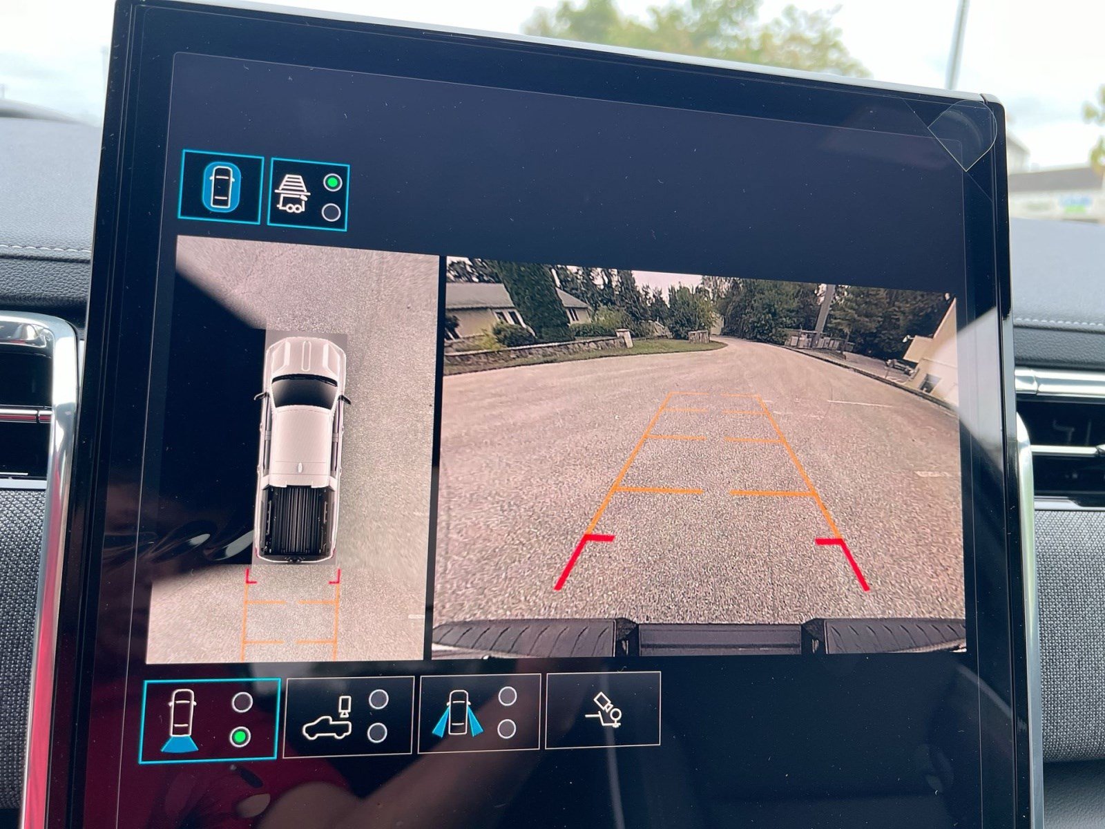 2026 GMC Sierra EV Elevation - Photo 14