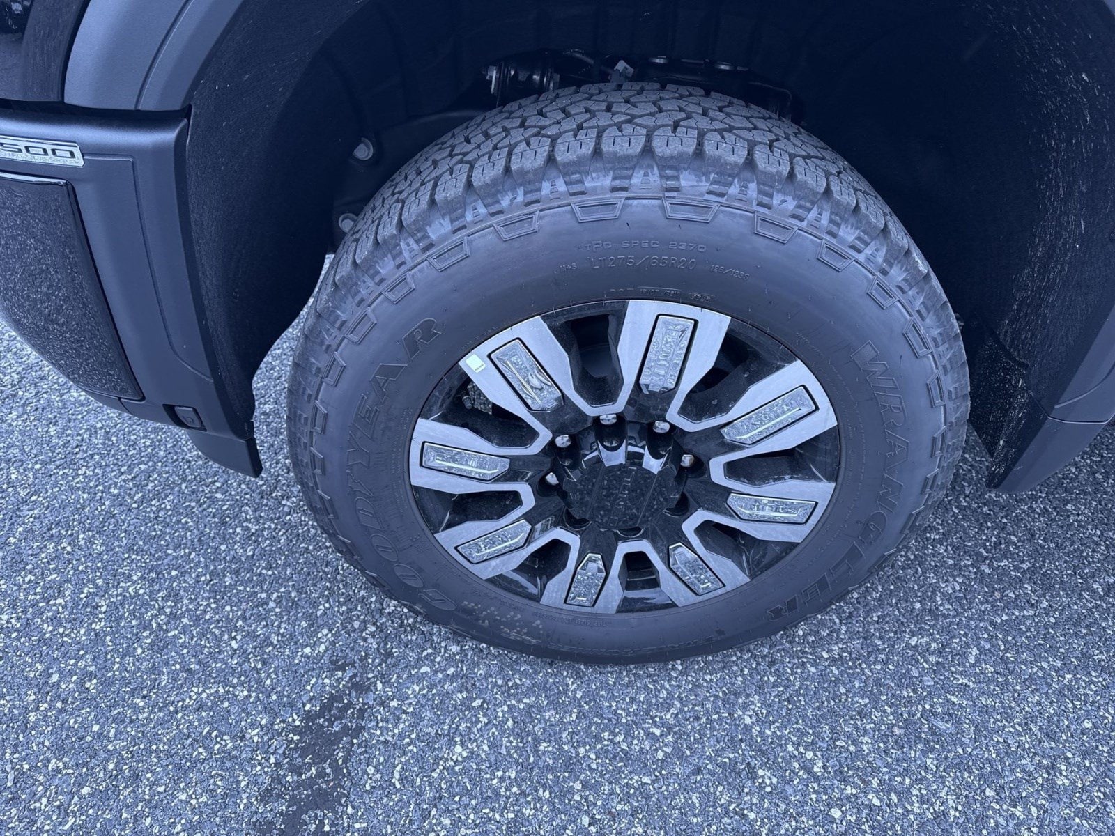 2026 GMC Sierra 2500HD Denali - Photo 6