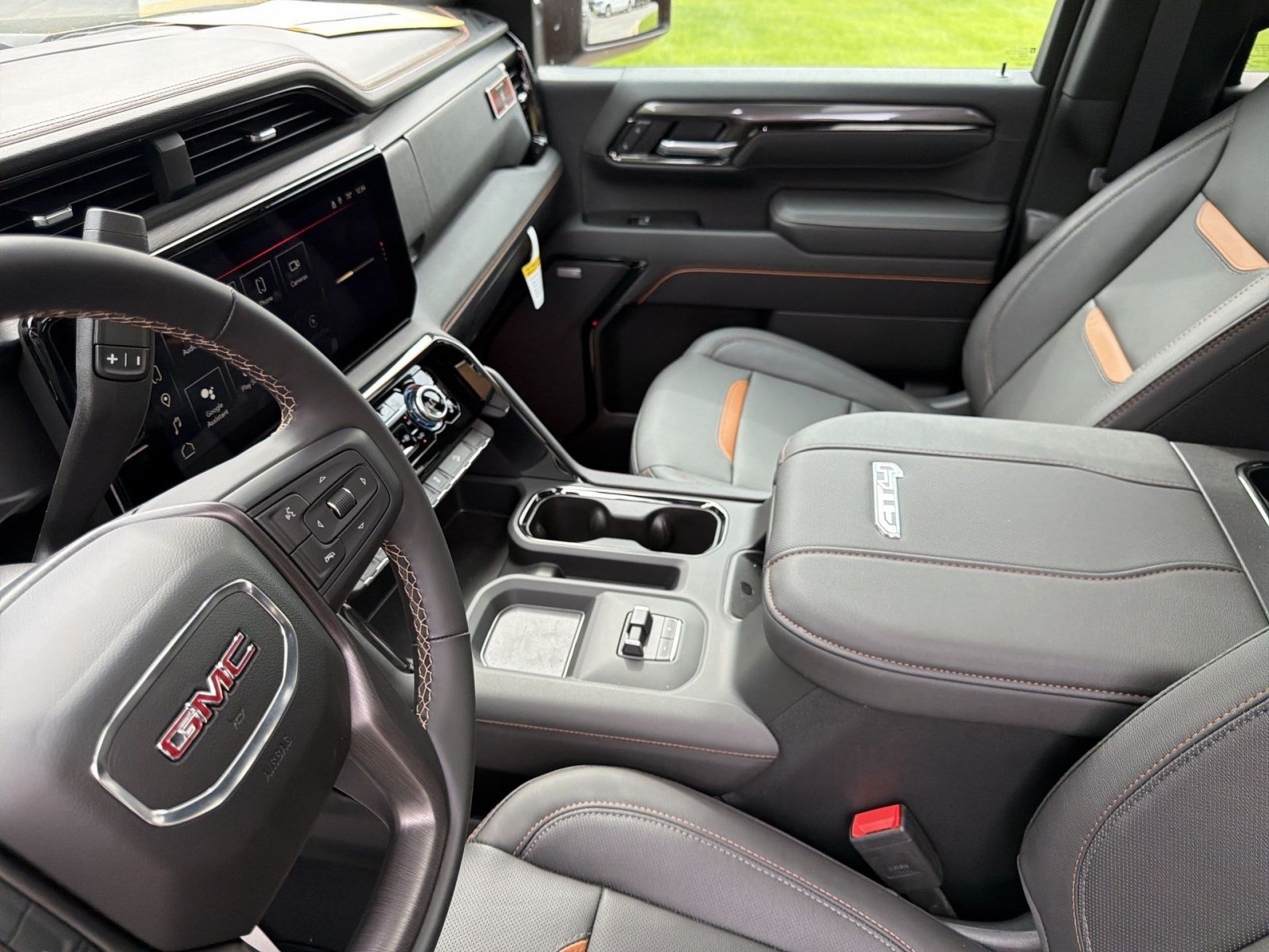 2026 GMC Sierra 2500HD AT4 - Photo 16
