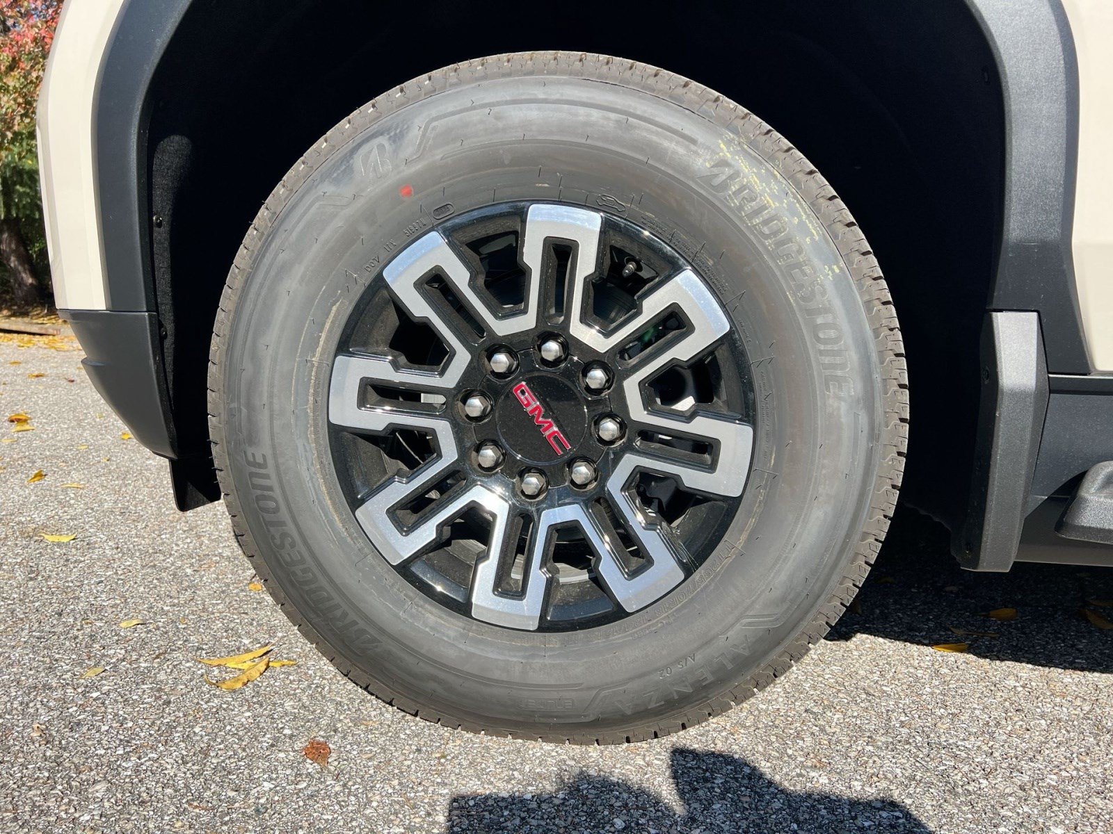 2026 GMC Sierra EV Elevation - Photo 8