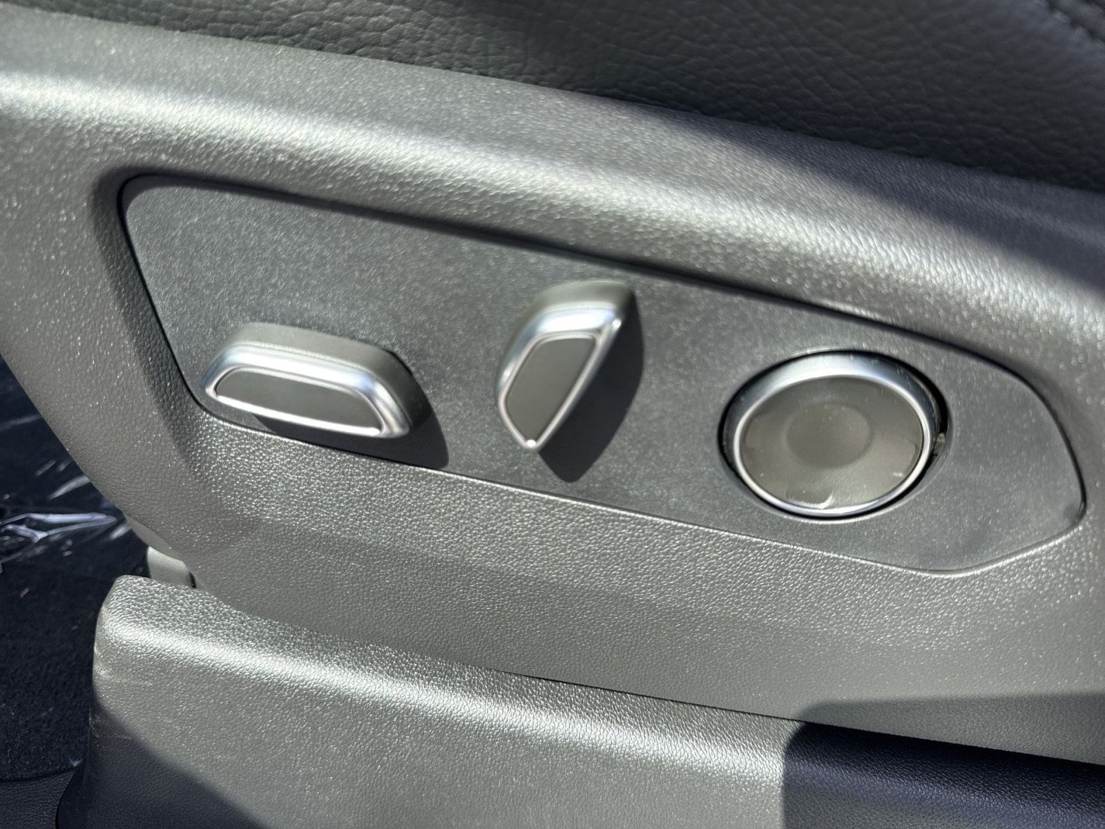 2026 GMC Sierra 1500 Denali - Photo 9