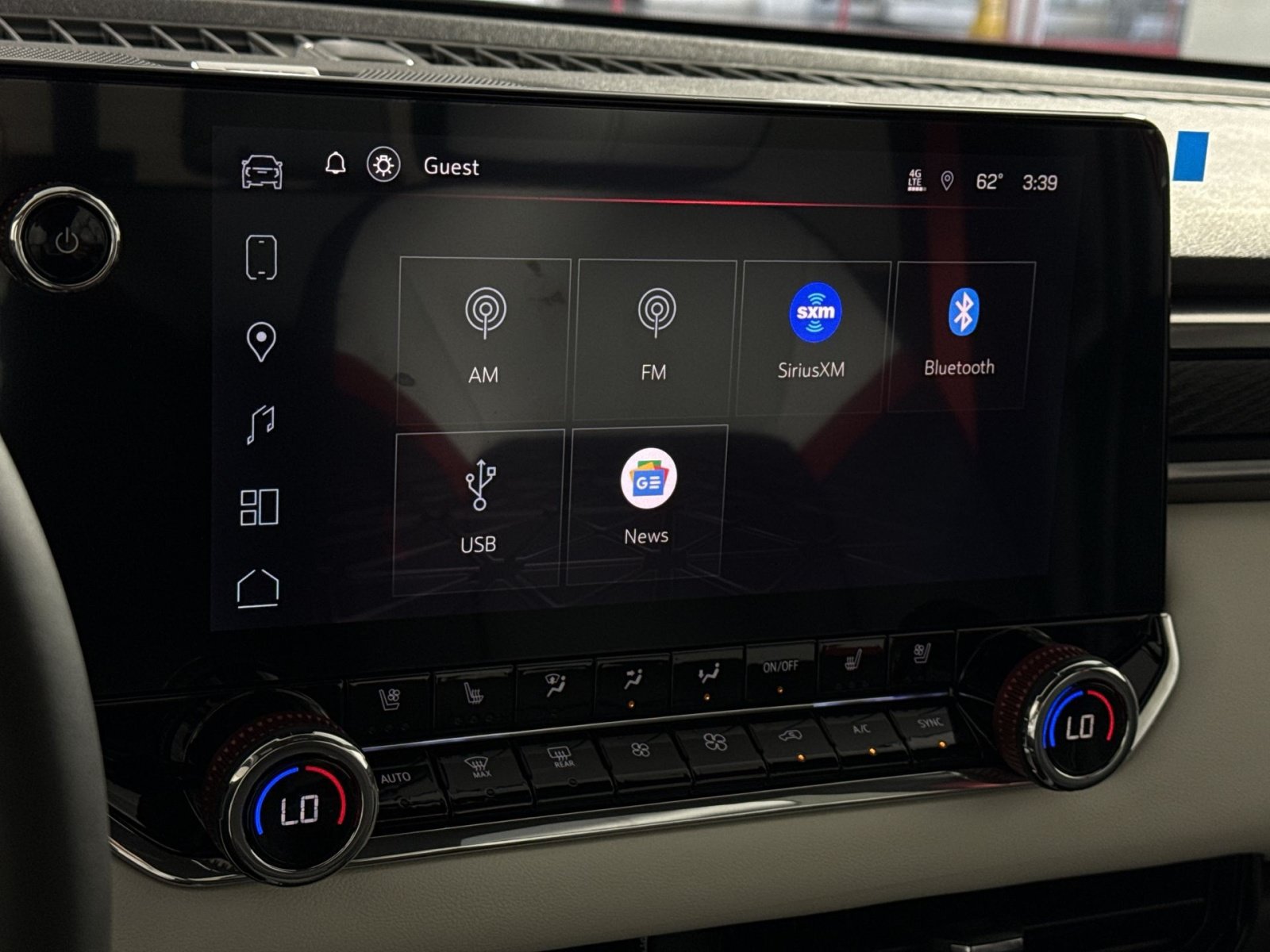 2026 GMC Canyon AT4X - Photo 15