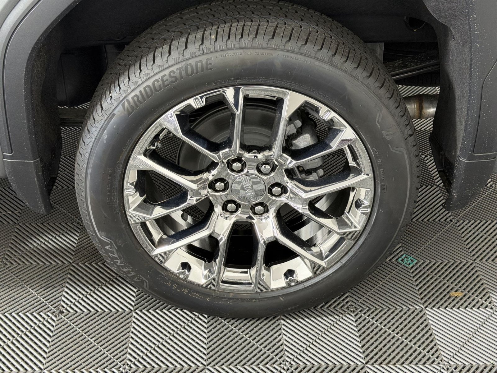2026 GMC Sierra 1500 Denali - Photo 9