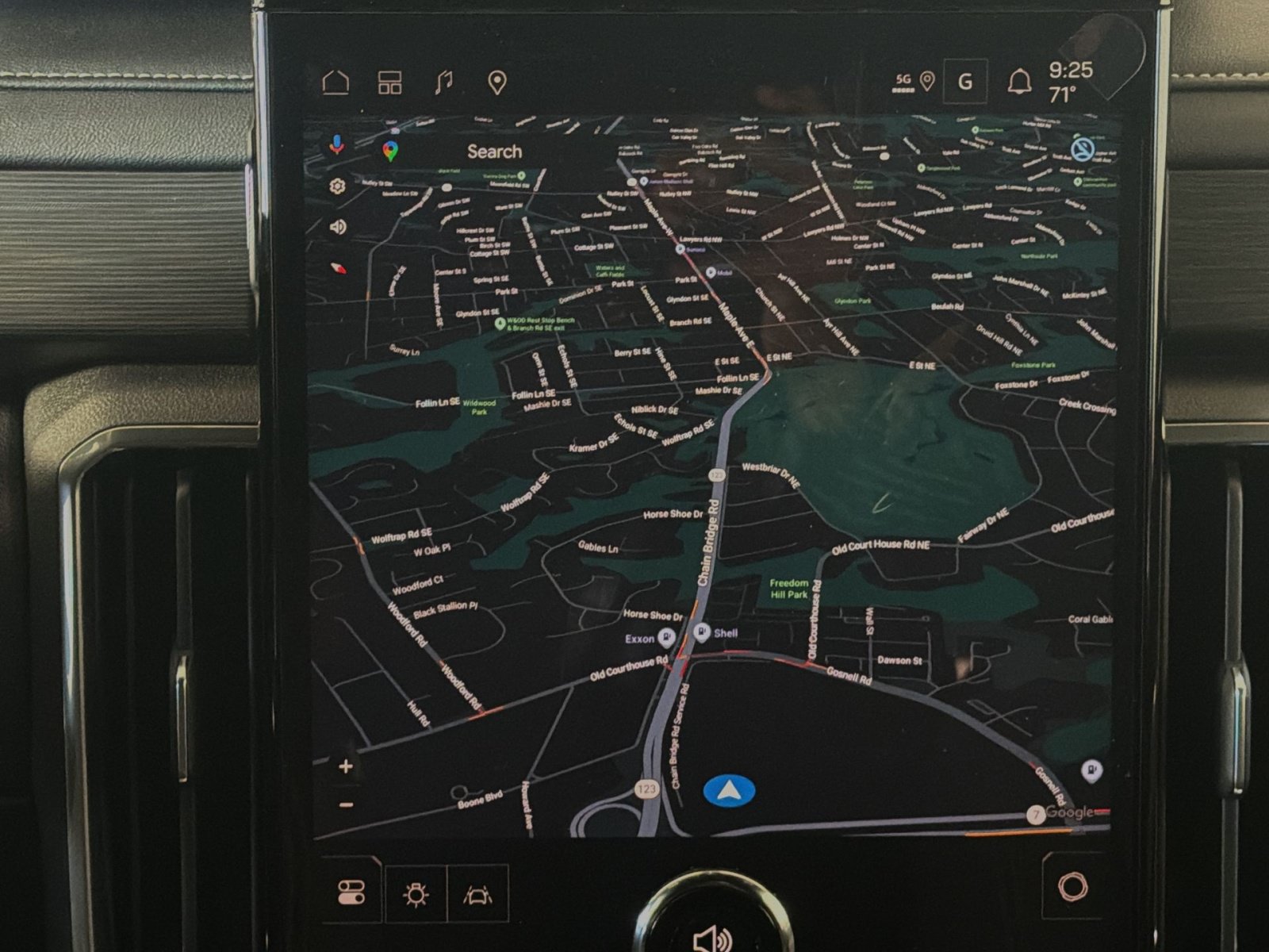 2026 GMC Acadia Elevation - Photo 17