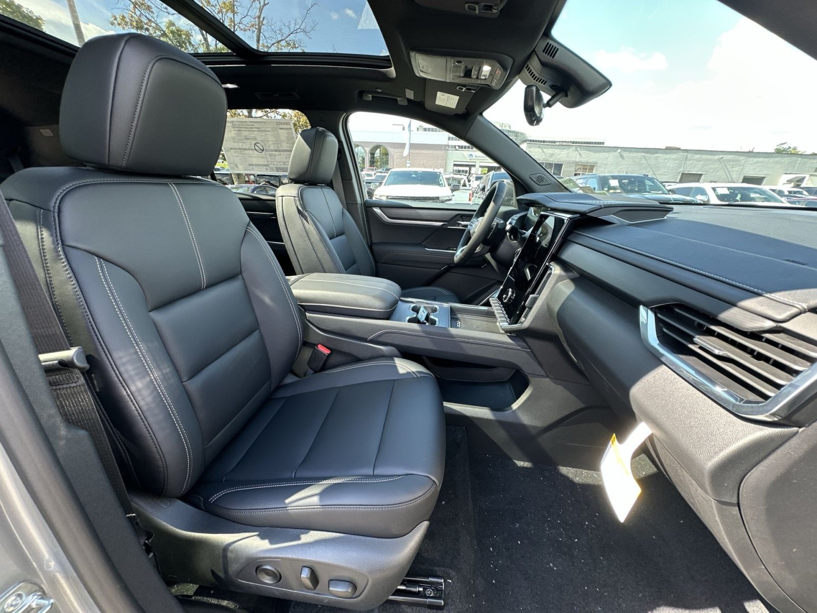 2027 GMC Acadia Elevation - Photo 24