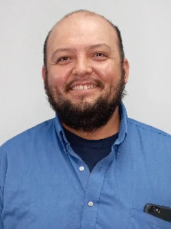 Staff member Oscar Banos-Martinez from ID_3e0602