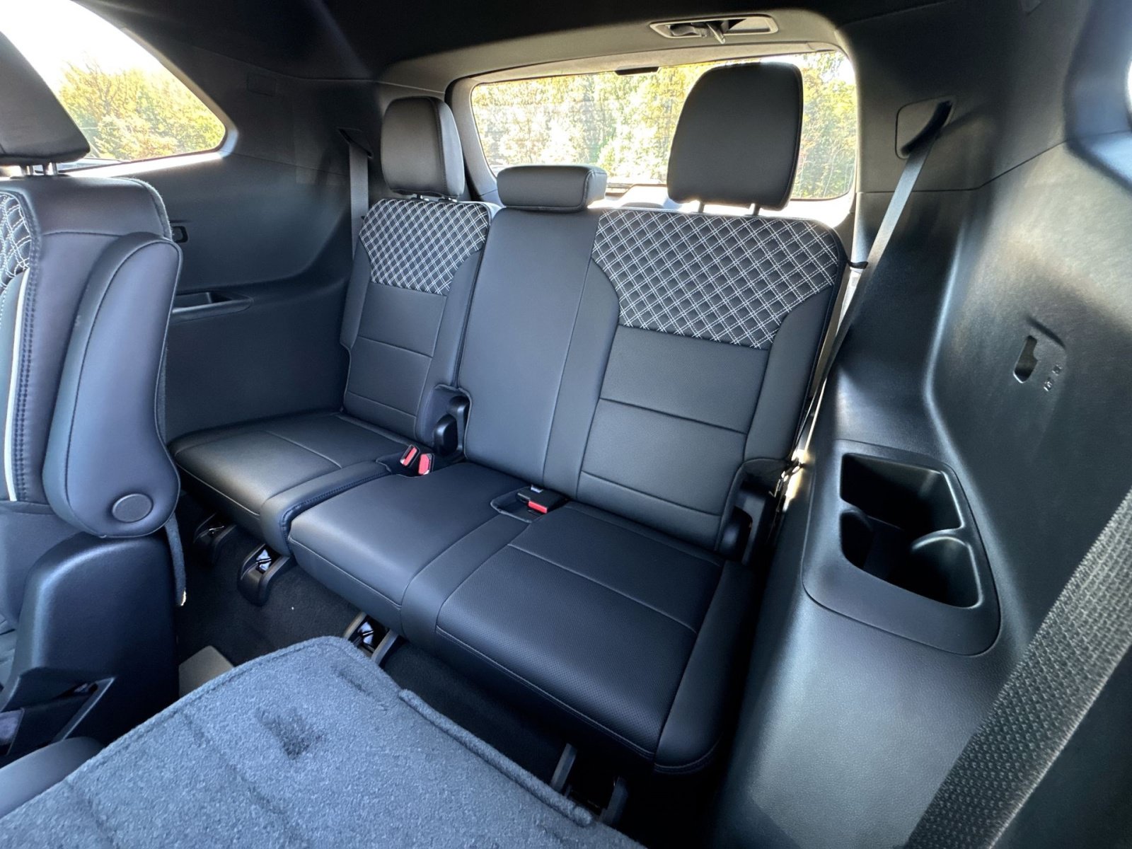 2027 GMC Acadia Denali - Photo 23