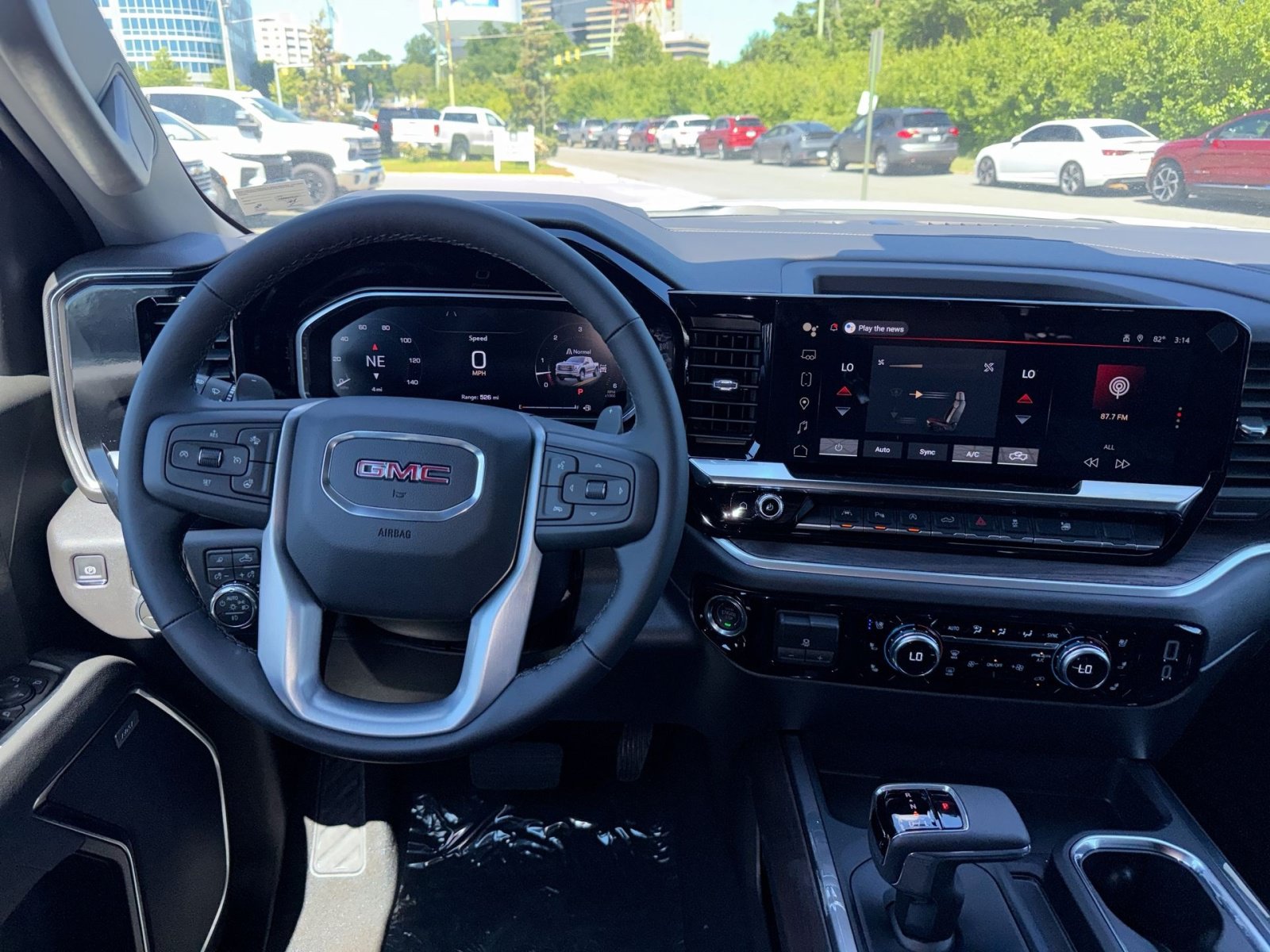 2026 GMC Sierra 1500 SLT - Photo 13