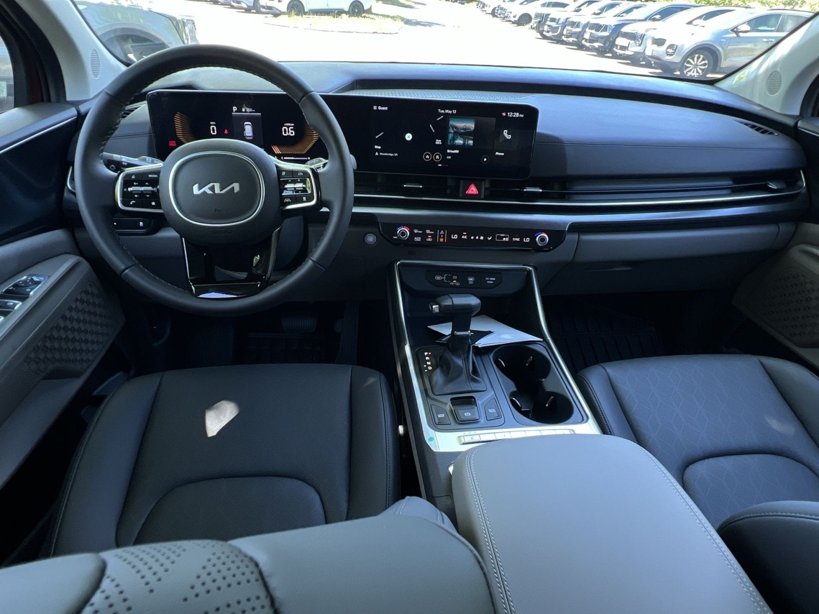 2026 Kia Carnival LXS - Photo 40