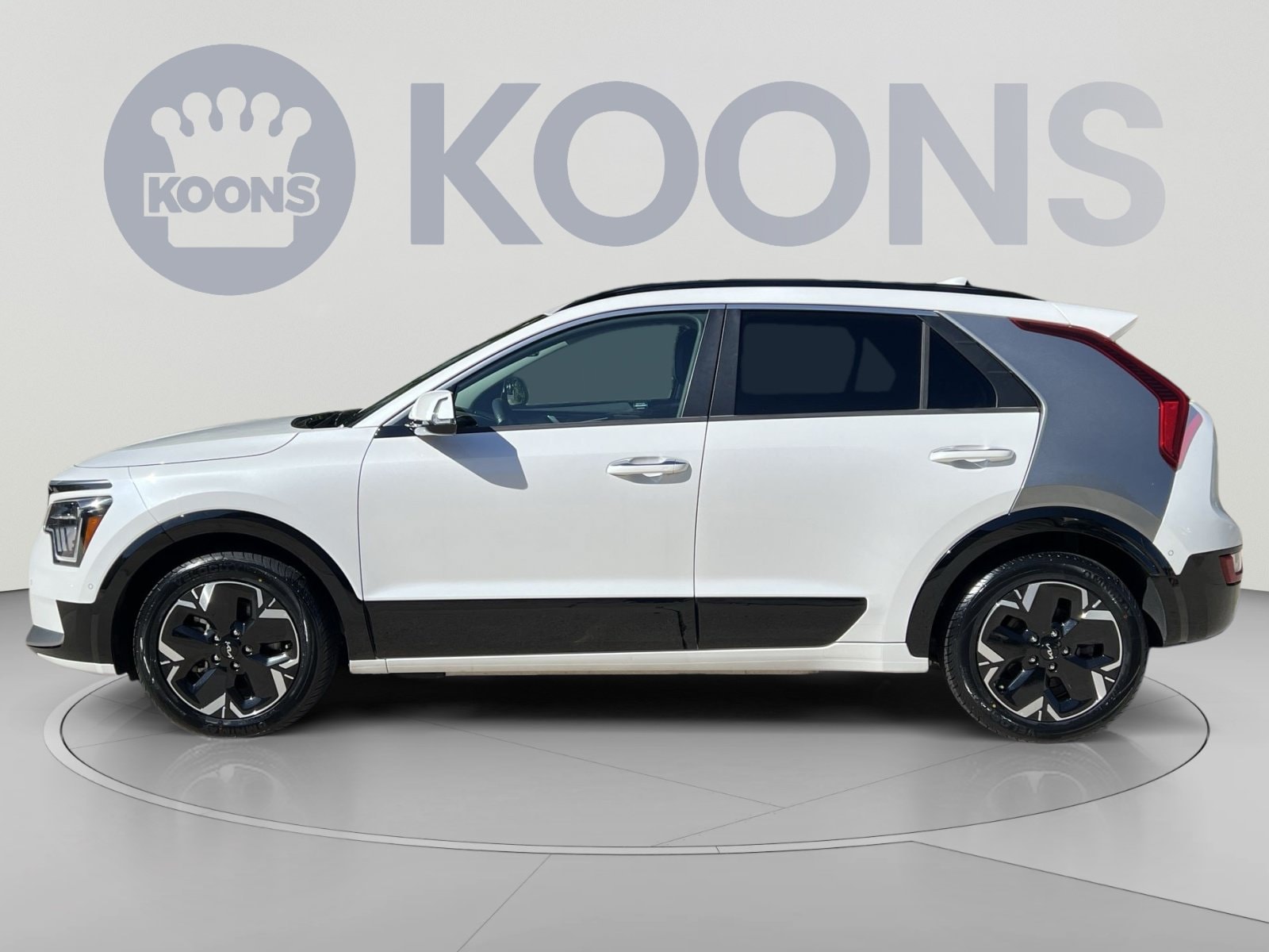 Used 2023 Kia Niro Wave with VIN KNDCT3L18P5029480 for sale in Woodbridge, VA