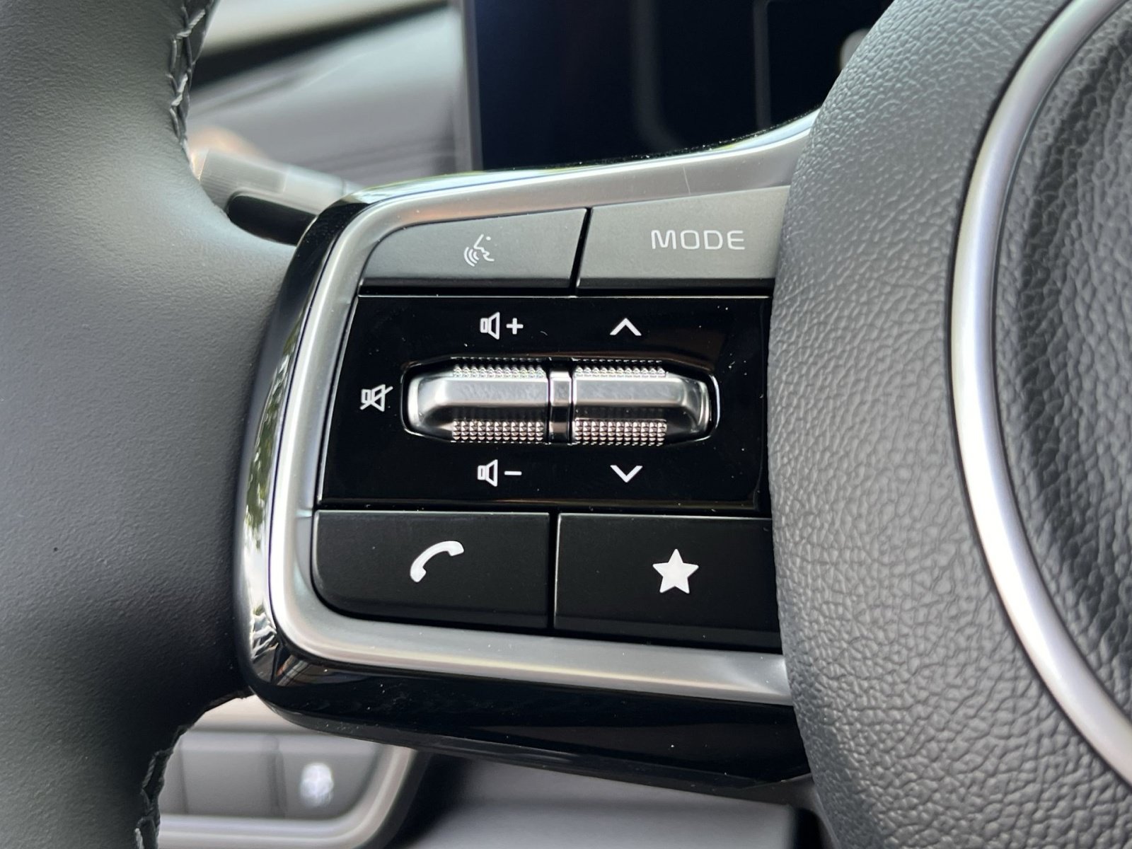 2026 Kia Carnival SX Prestige - Photo 30